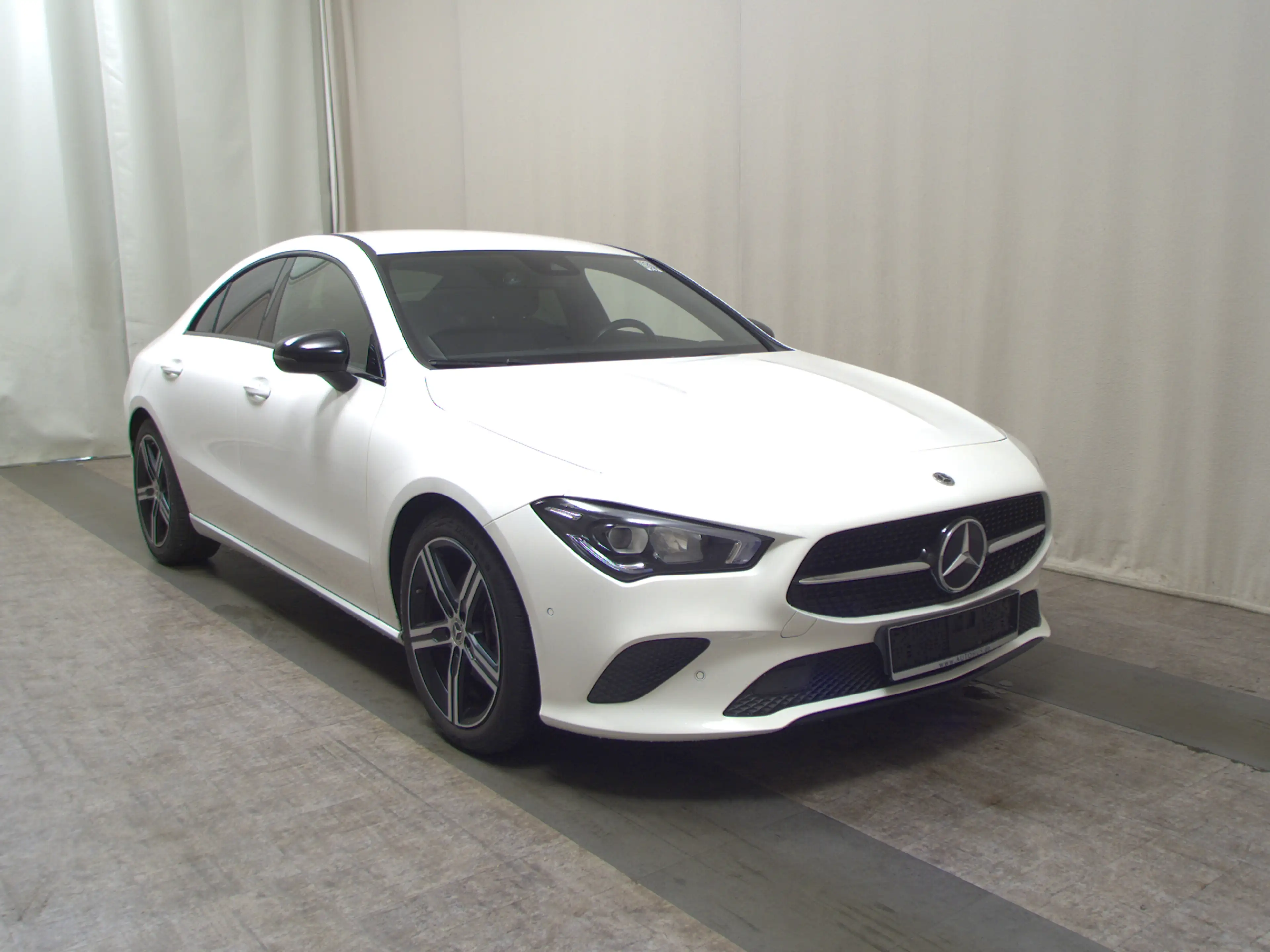Mercedes-Benz CLA 200 CLA 200 NAVI KLIMAAUT LED RADIO TEMPO SHZ AHK KAMERA T-Leder — photo 3
