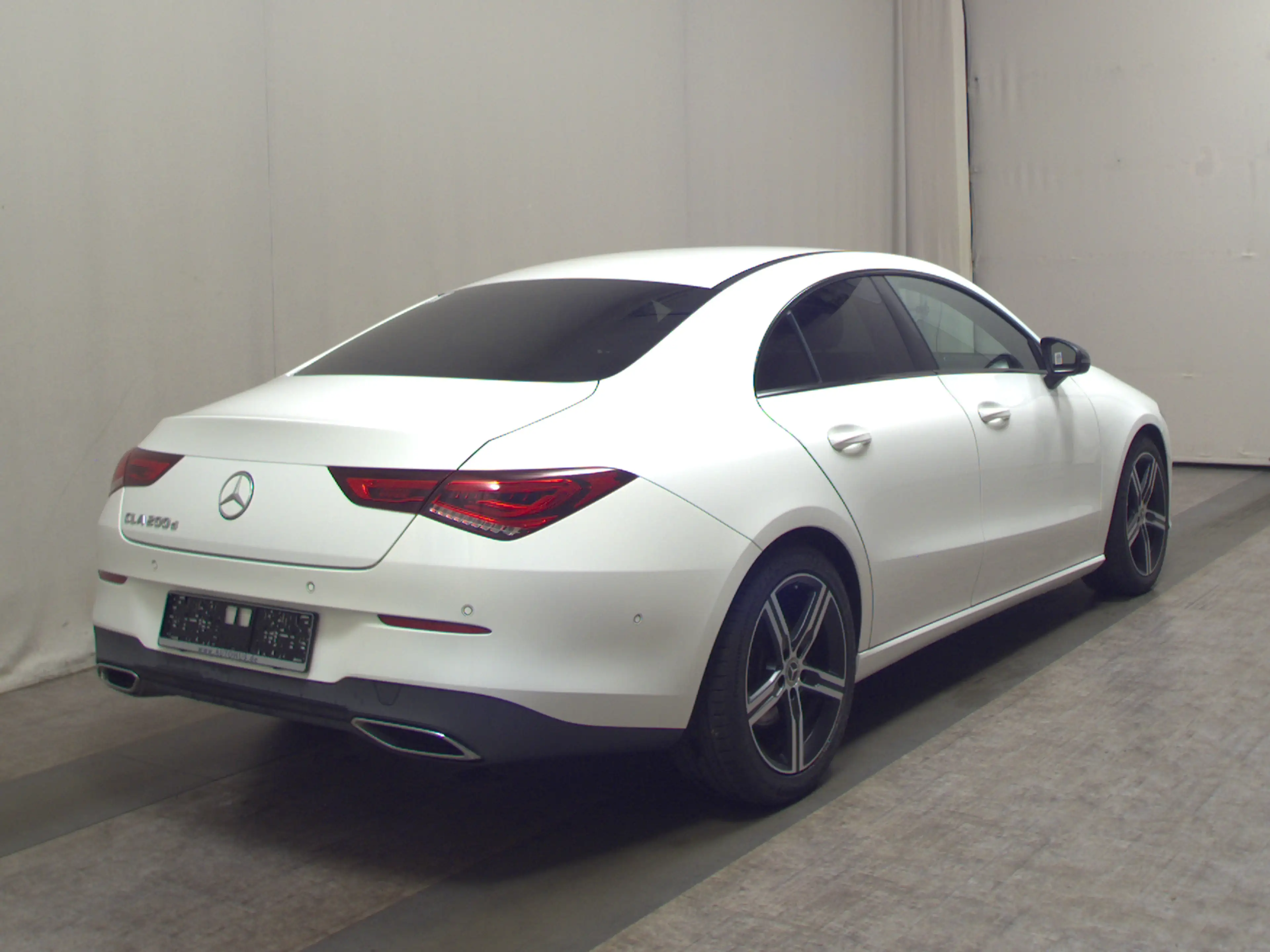 Mercedes-Benz CLA 200 CLA 200 NAVI KLIMAAUT LED RADIO TEMPO SHZ AHK KAMERA T-Leder — photo 4