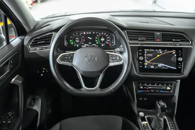 Volkswagen Tiguan Allspace view 15