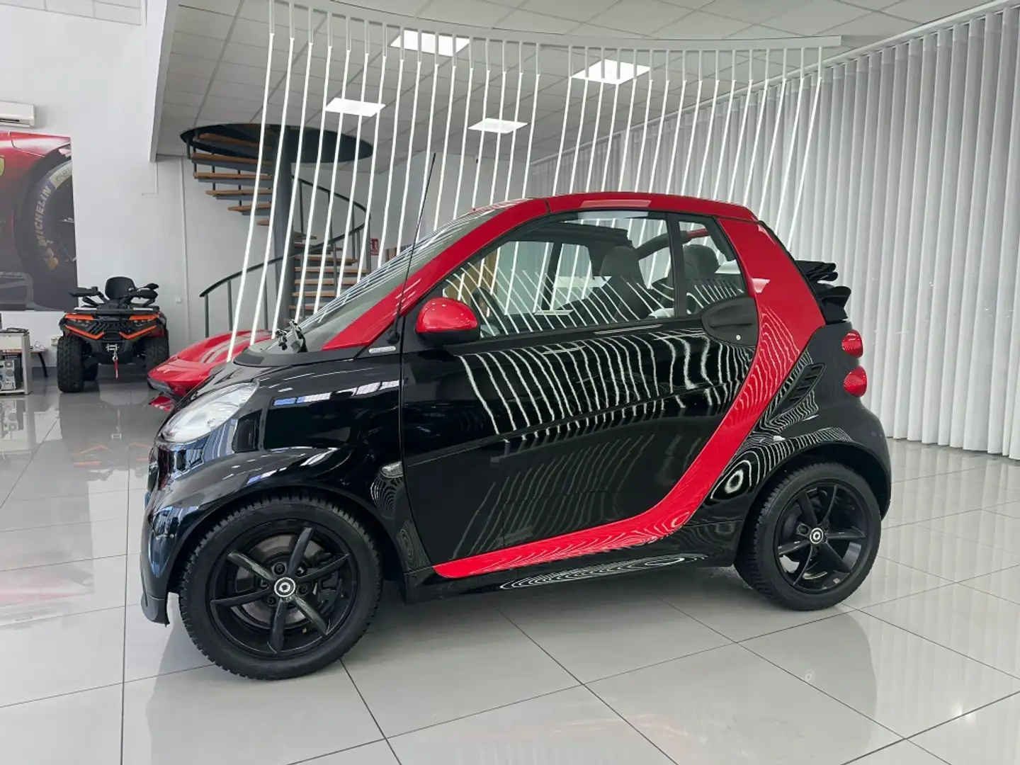smart forTwo Cabrio 52 mhd Passion Aut. Negro - 2