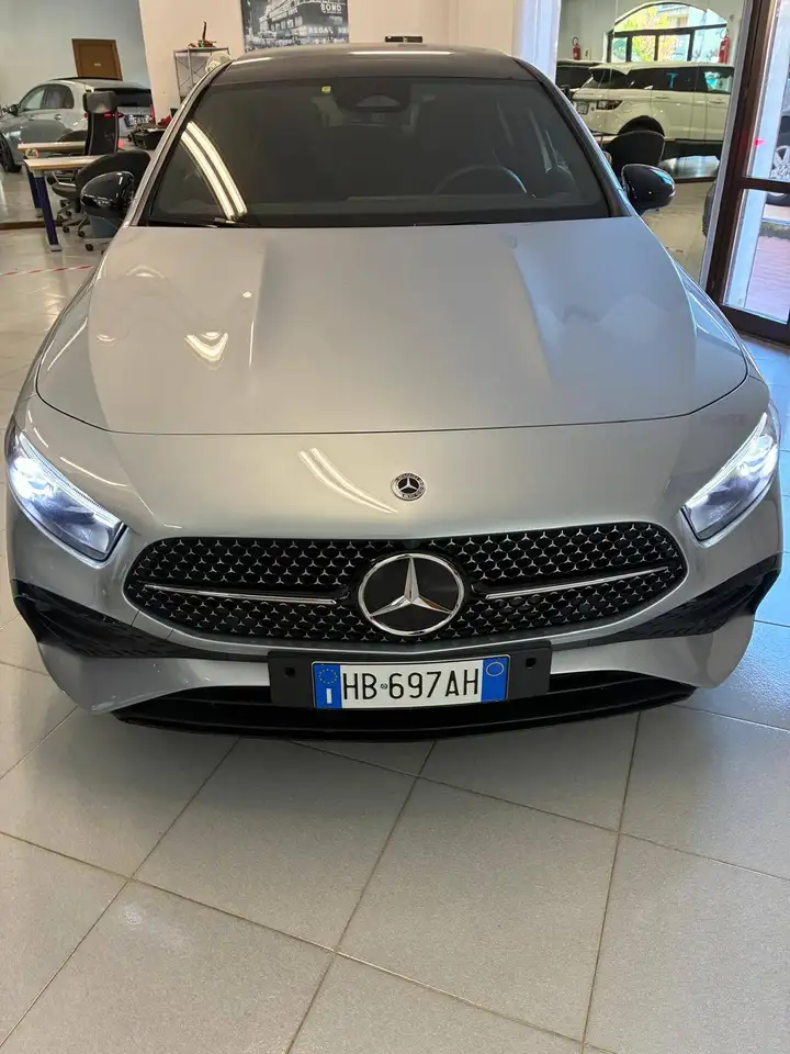 Mercedes-Benz A 180