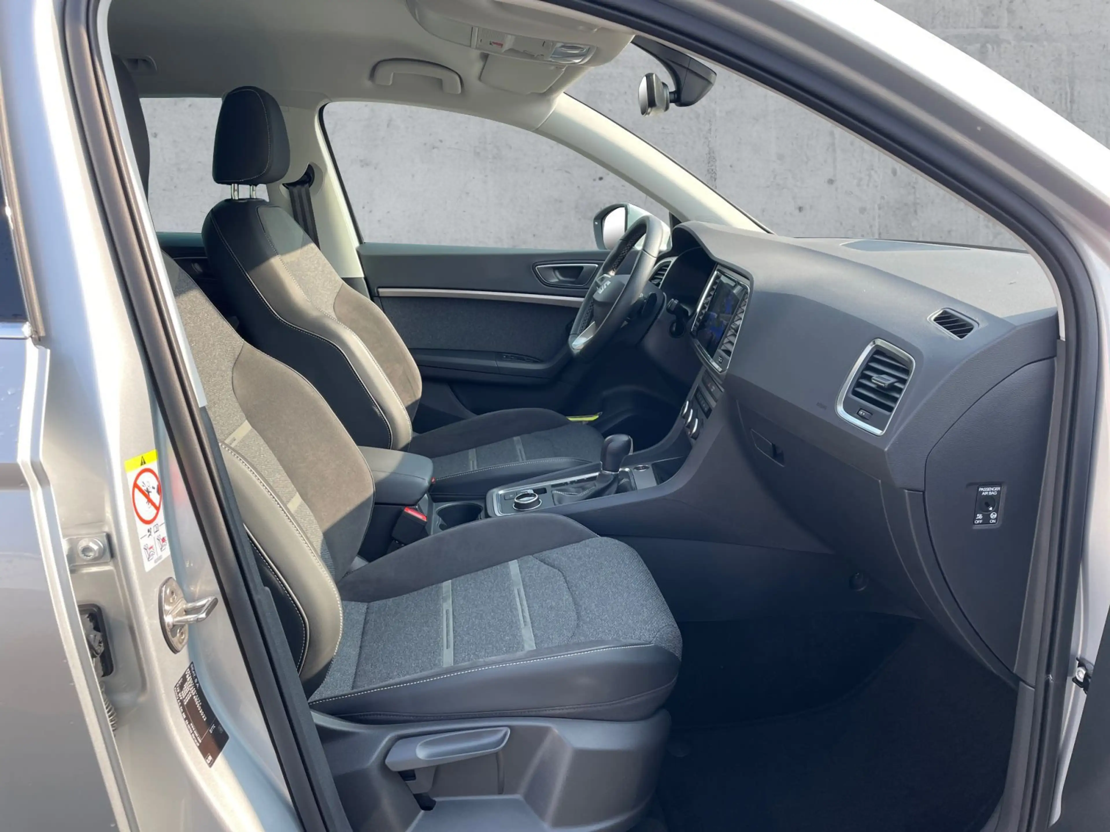 SEAT Ateca 2.0 TDI DSG XPERIENCE LED+NAVI+APP+SHZ+RFK — photo 13