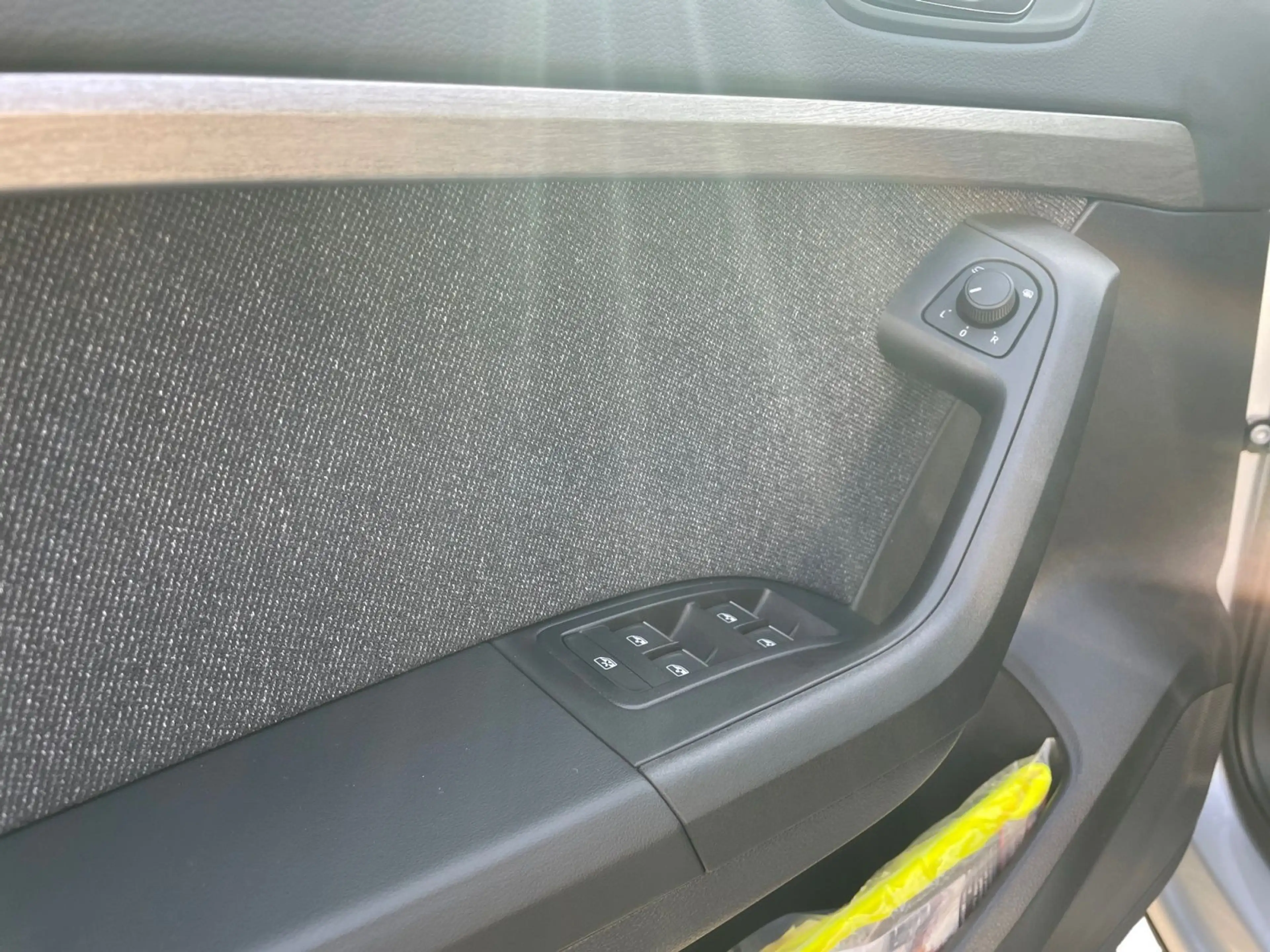 SEAT Ateca 2.0 TDI DSG XPERIENCE LED+NAVI+APP+SHZ+RFK — photo 16