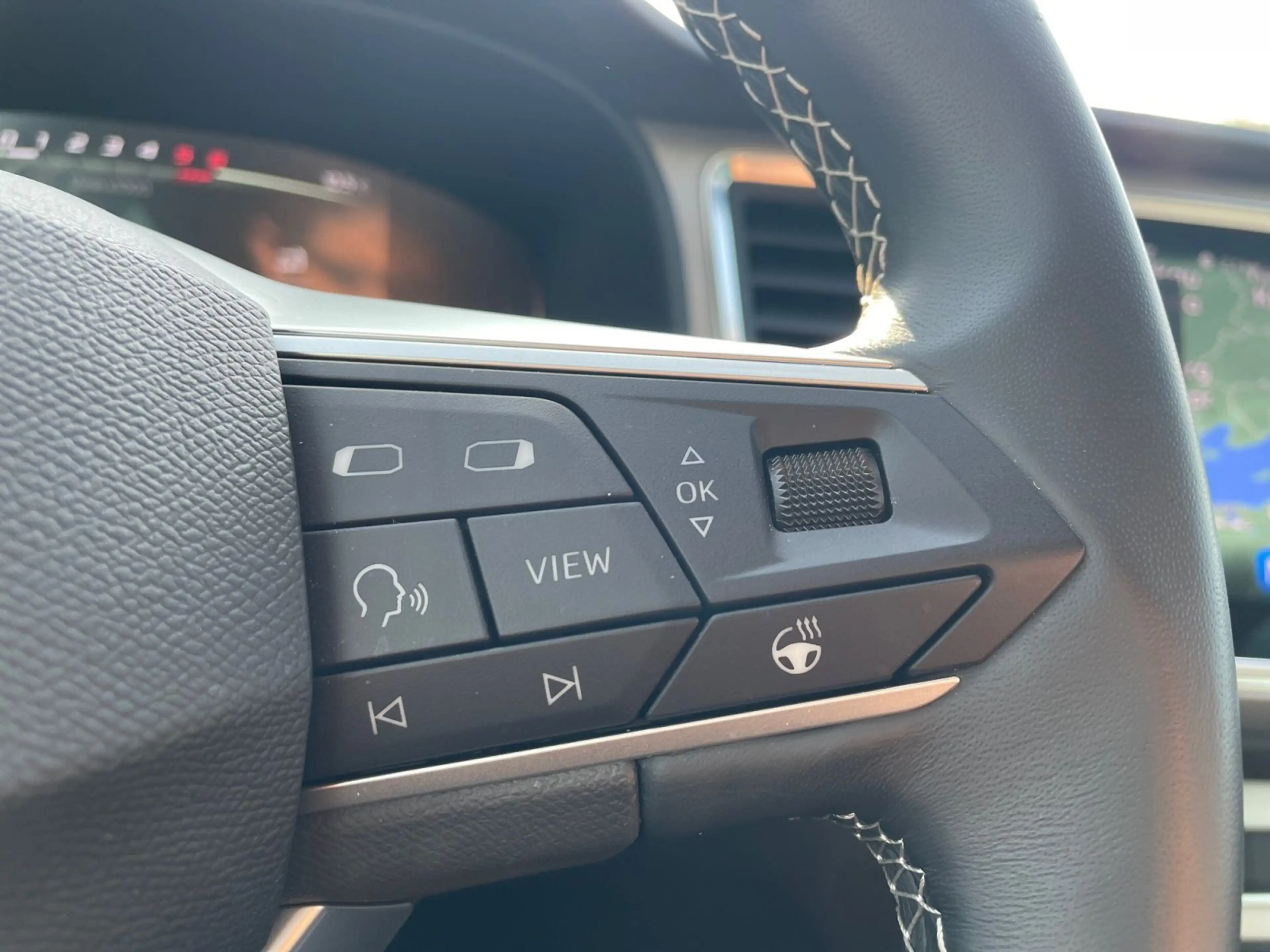 SEAT Ateca 2.0 TDI DSG XPERIENCE LED+NAVI+APP+SHZ+RFK — photo 18