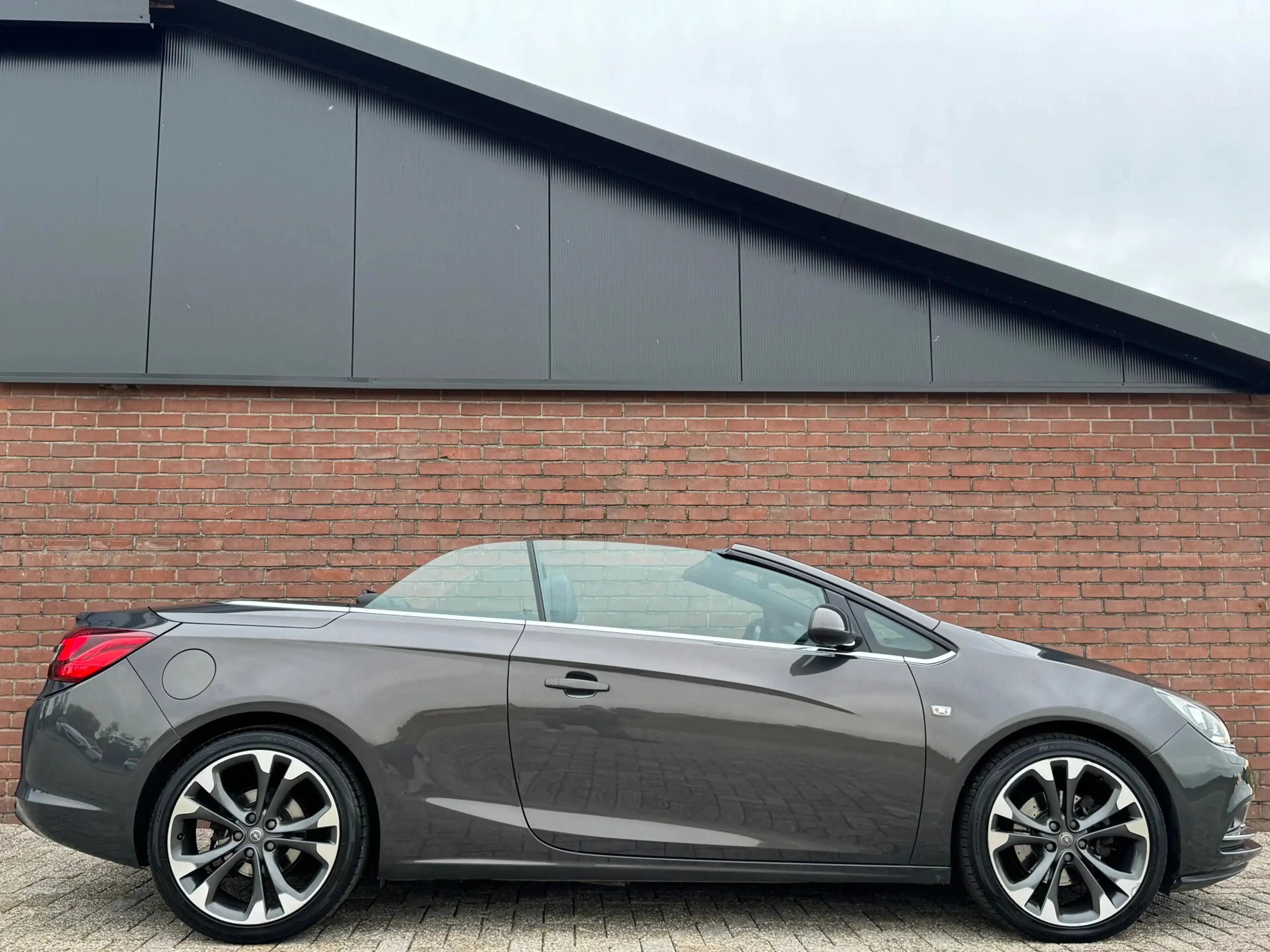 Opel Cascada 1.4T COSMO | NL-AUTO! | LEDER | NAVI | CAMERA! — photo 7