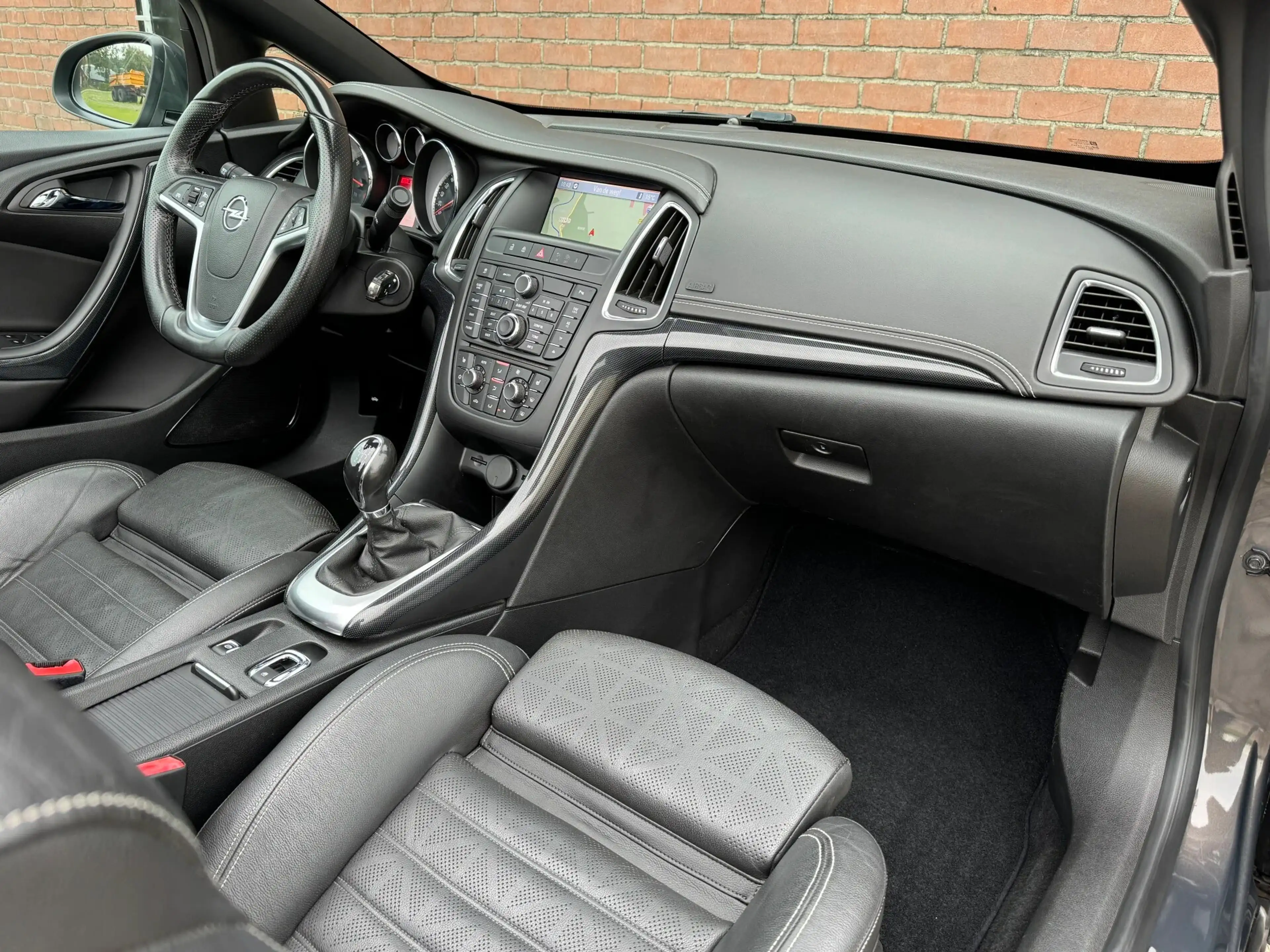 Opel Cascada 1.4T COSMO | NL-AUTO! | LEDER | NAVI | CAMERA! — photo 11