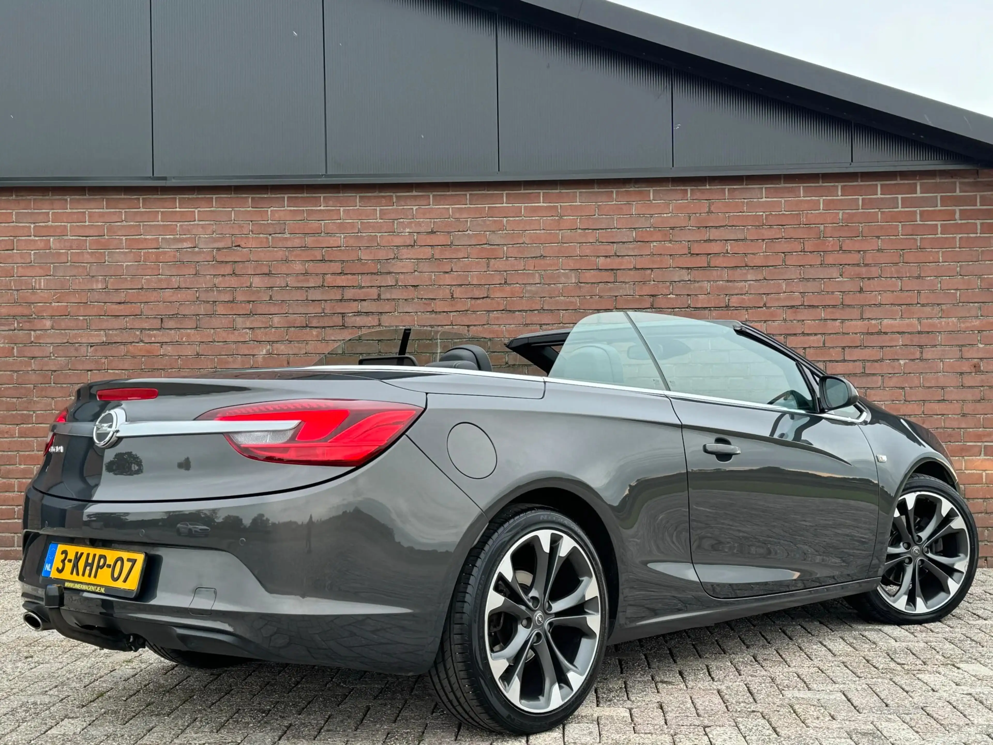 Opel Cascada 1.4T COSMO | NL-AUTO! | LEDER | NAVI | CAMERA! — photo 8