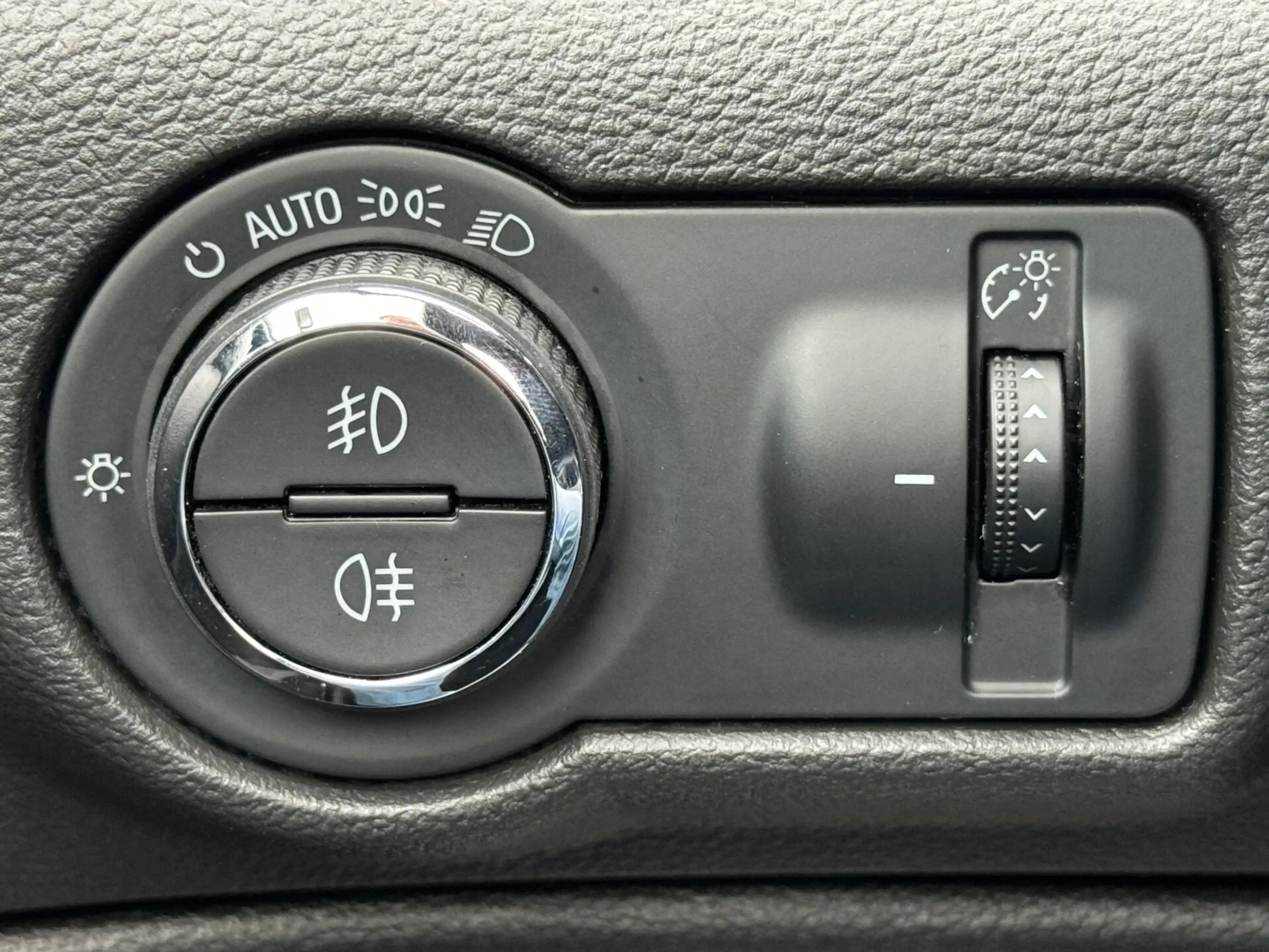 Opel Cascada 1.4T COSMO | NL-AUTO! | LEDER | NAVI | CAMERA! — photo 30