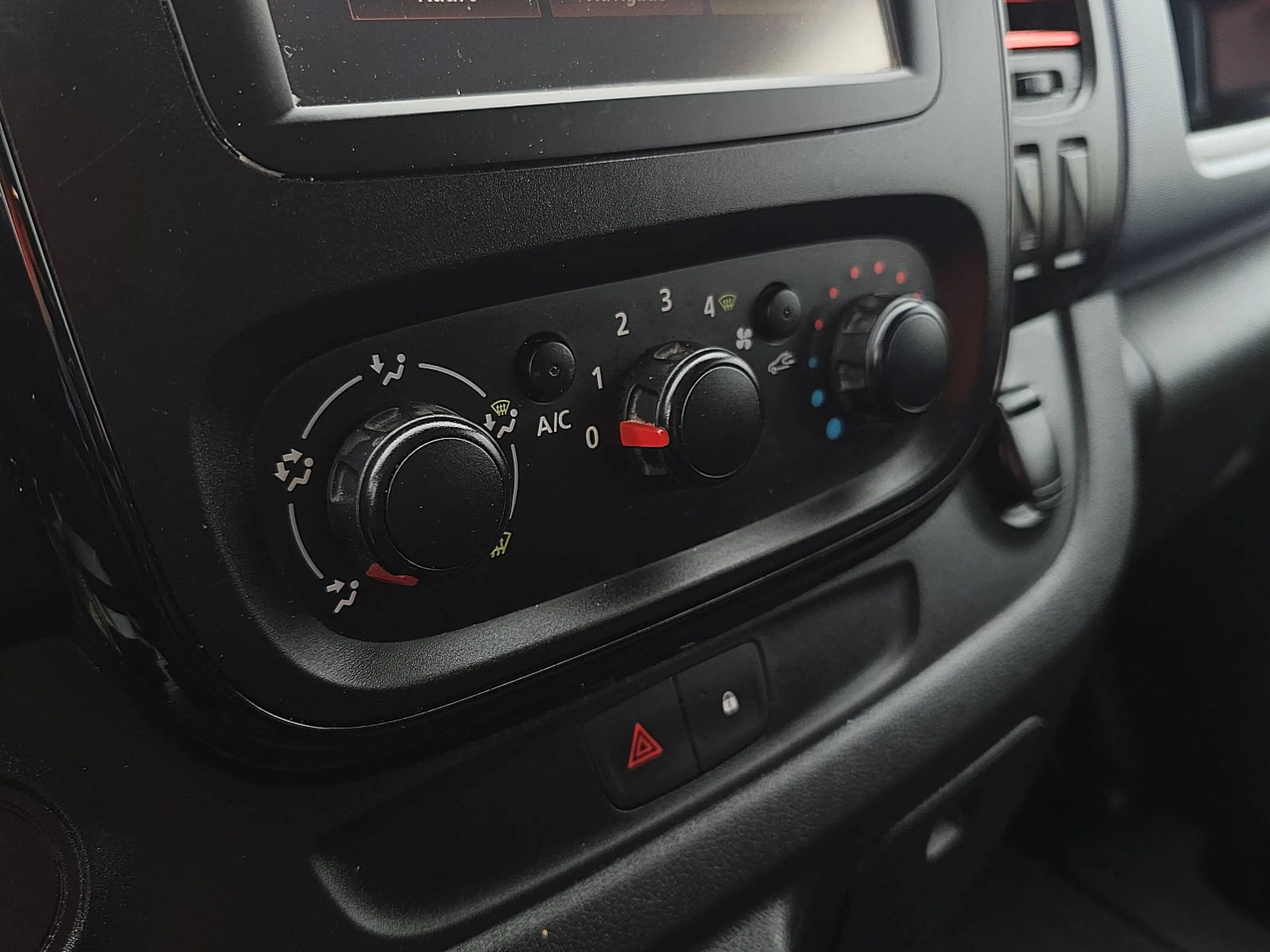 Opel Vivaro 1.6 L2 Dubbele Cabine MARGE EURO6 carplay — photo 10