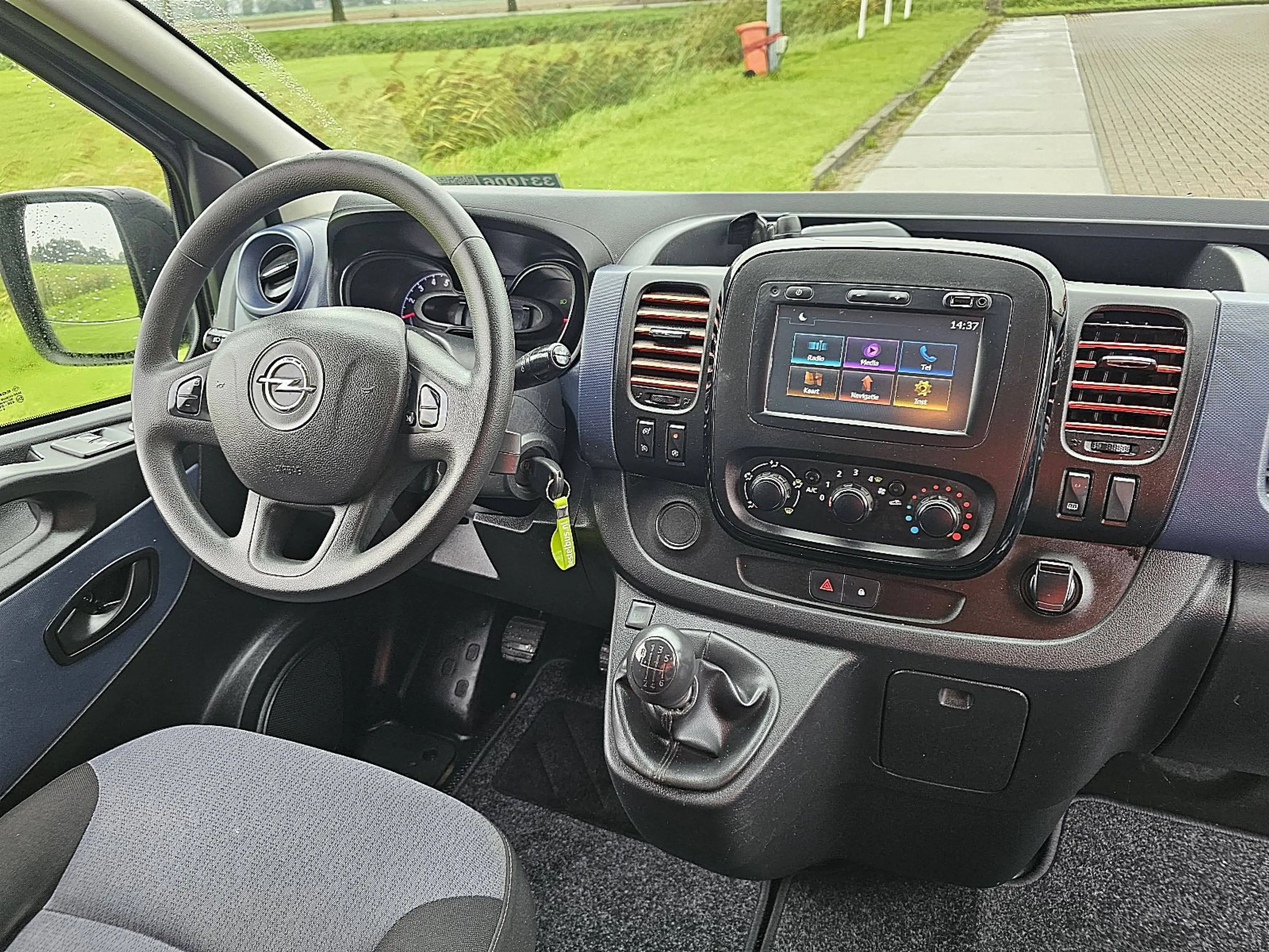 Opel Vivaro 1.6 L2 Dubbele Cabine MARGE EURO6 carplay — photo 8