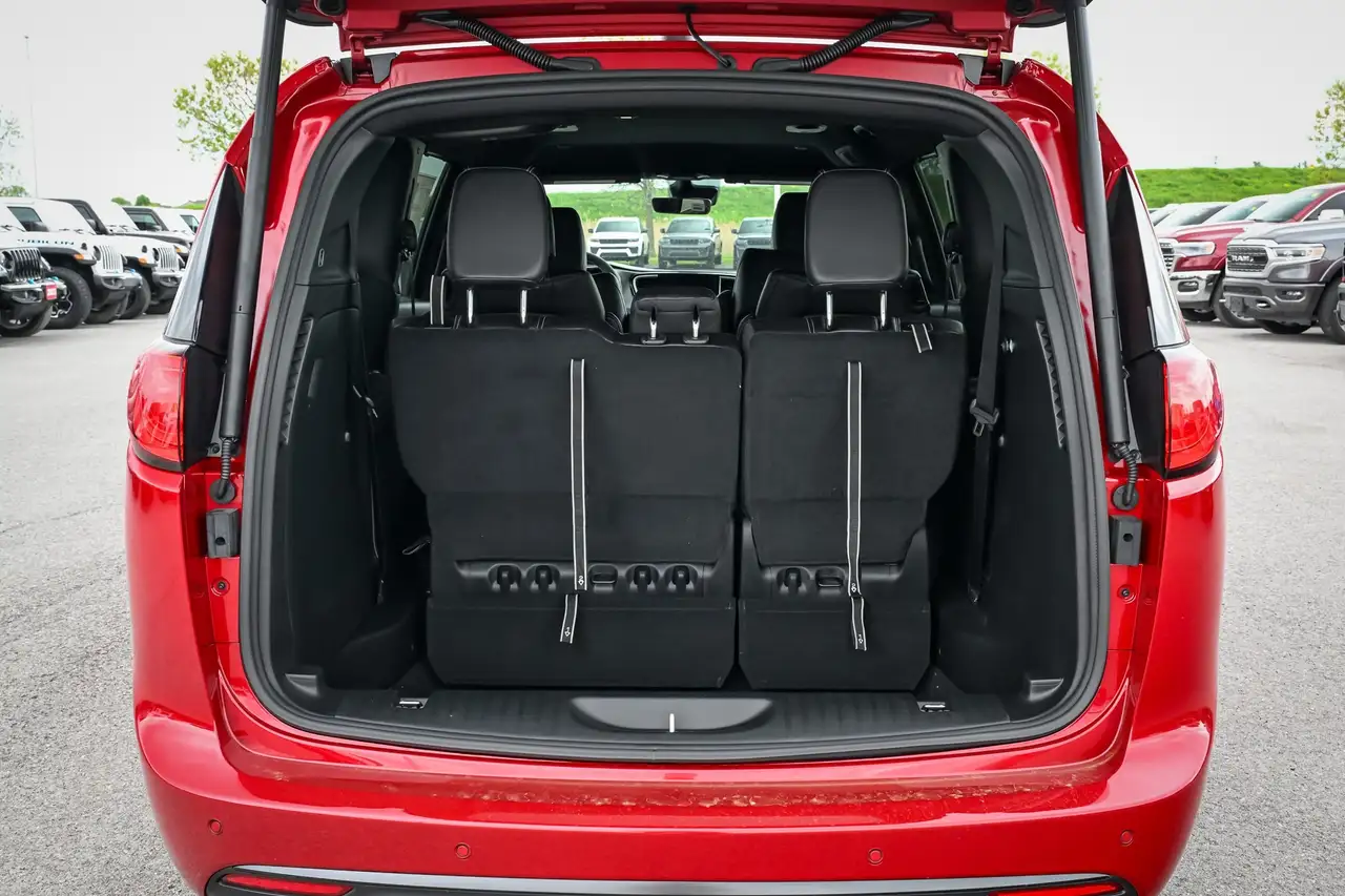 Chrysler Grand Caravan fotografie Chrysler Grand Caravan