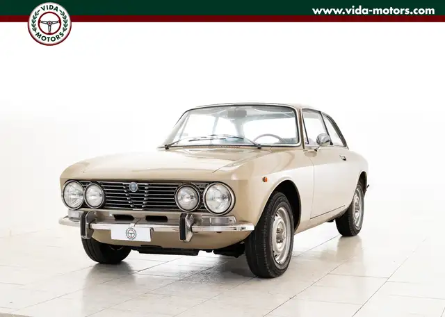 Alfa Romeo GT GT 2000 VELOCE * MATCHING NUMBERS * TARGHE ORIGINALI * TAGLIANDATA