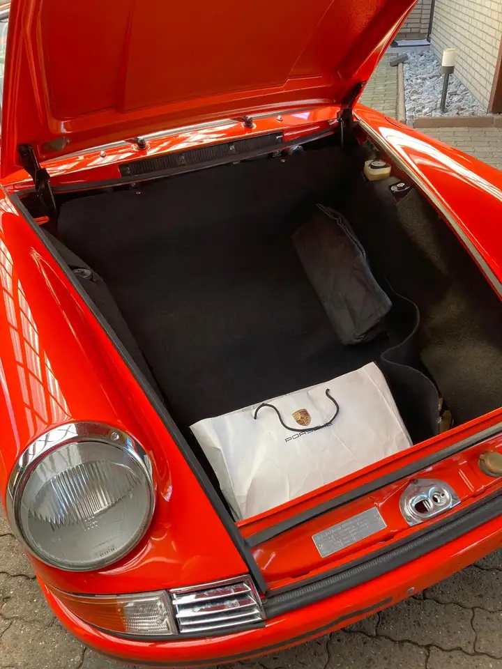 Porsche 911 T 2.2 Targa, foto 8
