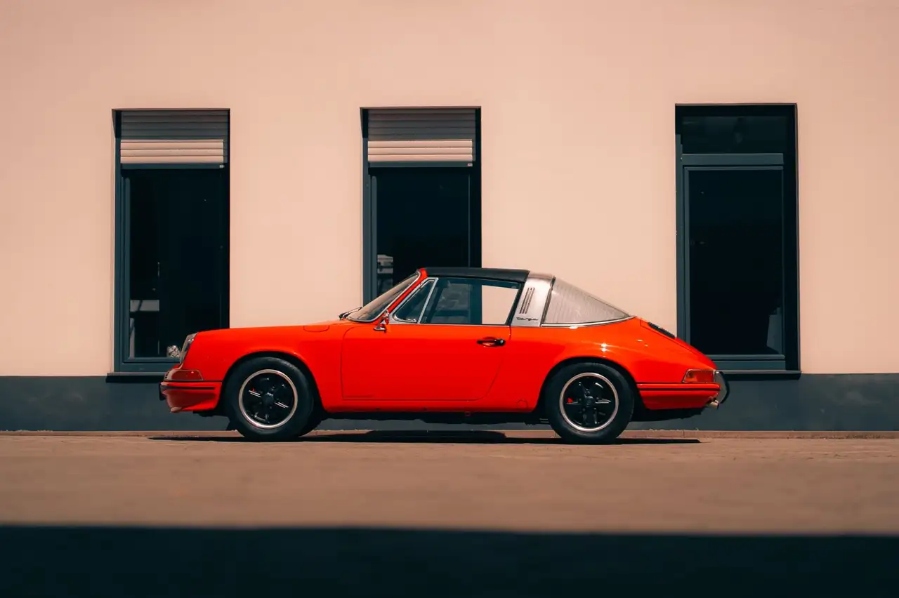Porsche 911 T 2.2 Targa, foto 2