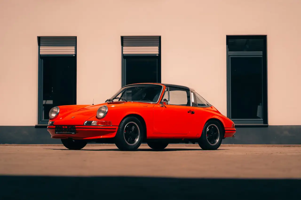 Porsche 911 T 2.2 Targa, foto 1