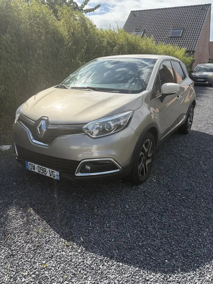Renault Captur TCe 90 Energy S\u0026S eco2 Intens