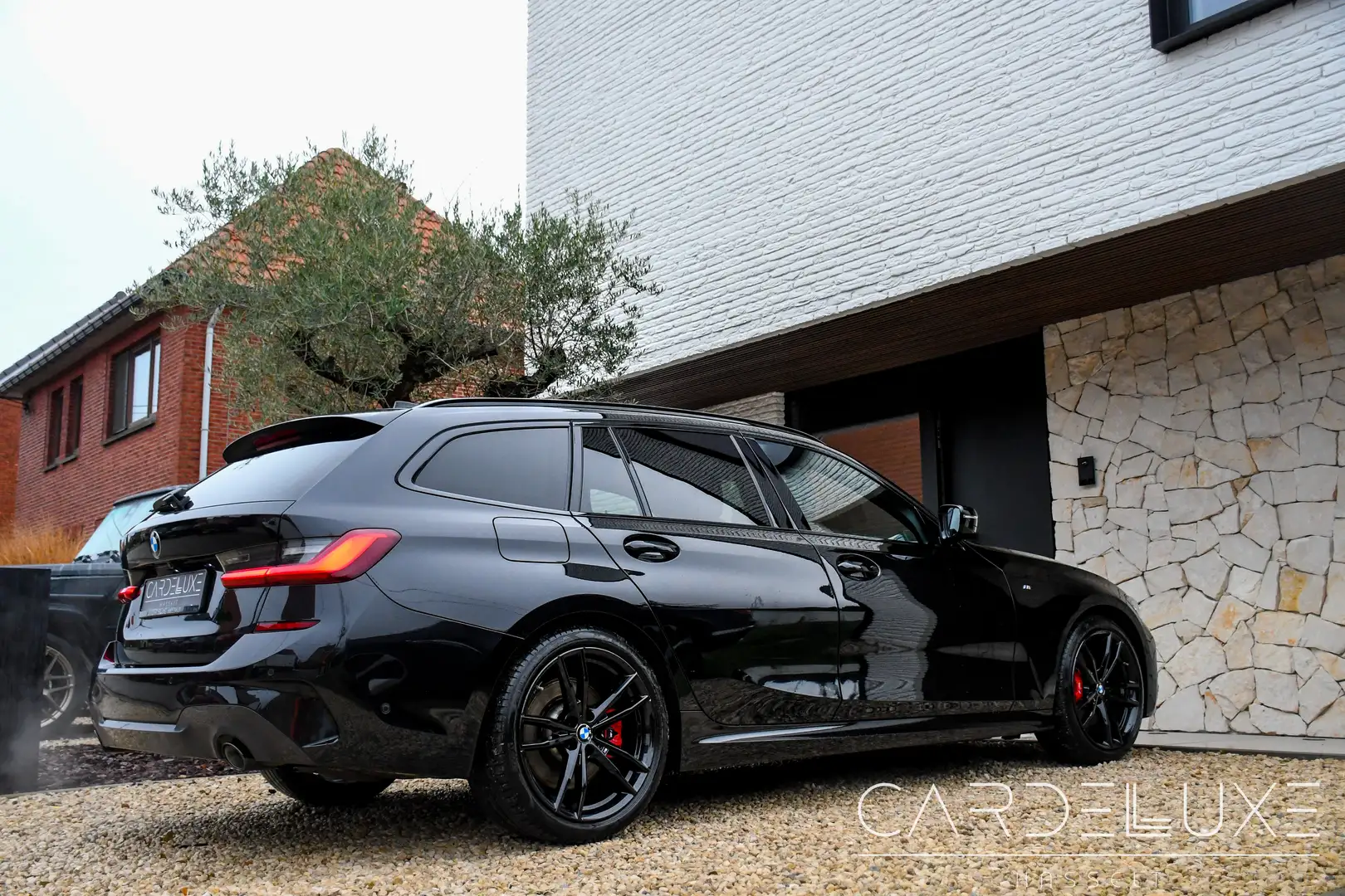 BMW 318 318d | M SPORT | CAMERA | HEAD UP | LED | 19 INCH Noir - 2