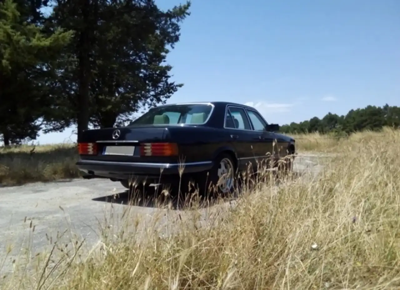 Mercedes-Benz 380 SE, foto 6
