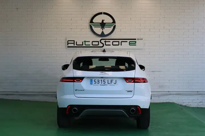 Jaguar E-Pace 2.0P 4WD Auto 2020, foto 6