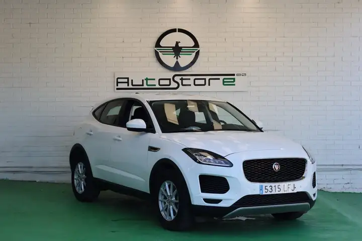 Jaguar E-Pace 2.0P 4WD Auto 2020, foto 3