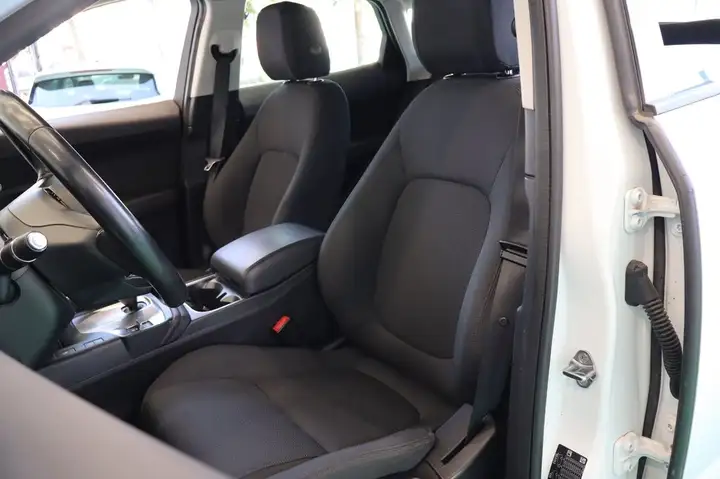 Jaguar E-Pace 2.0P 4WD Auto 2020, foto 26