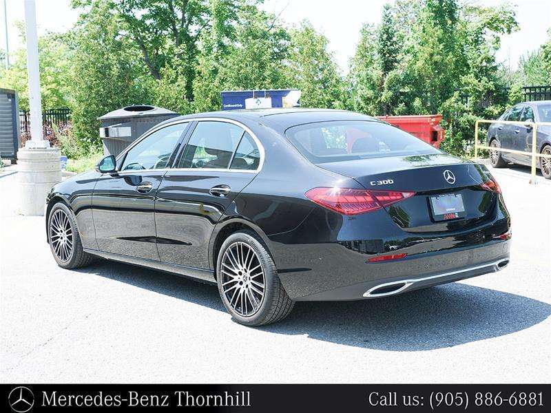 2025 Mercedes-Benz C-Class Exclusive Trim/ Active Distance Assist Distronic — снимка 1
