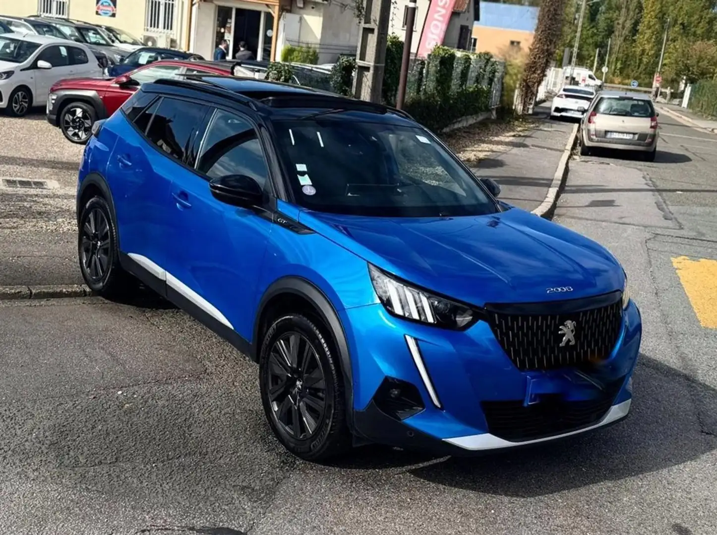 Peugeot 2008 1.2 PT 130cv EAT 8 GT PACK TOIT OUVRANT 14159HT ENTRETIEN COMPLET ET A JOUR TBEG Gris - 1