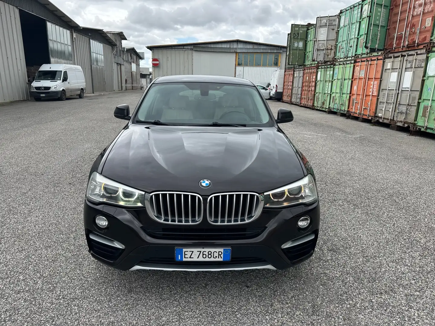 BMW X4 xDrive20d xLine pelle chiara Nero - 2