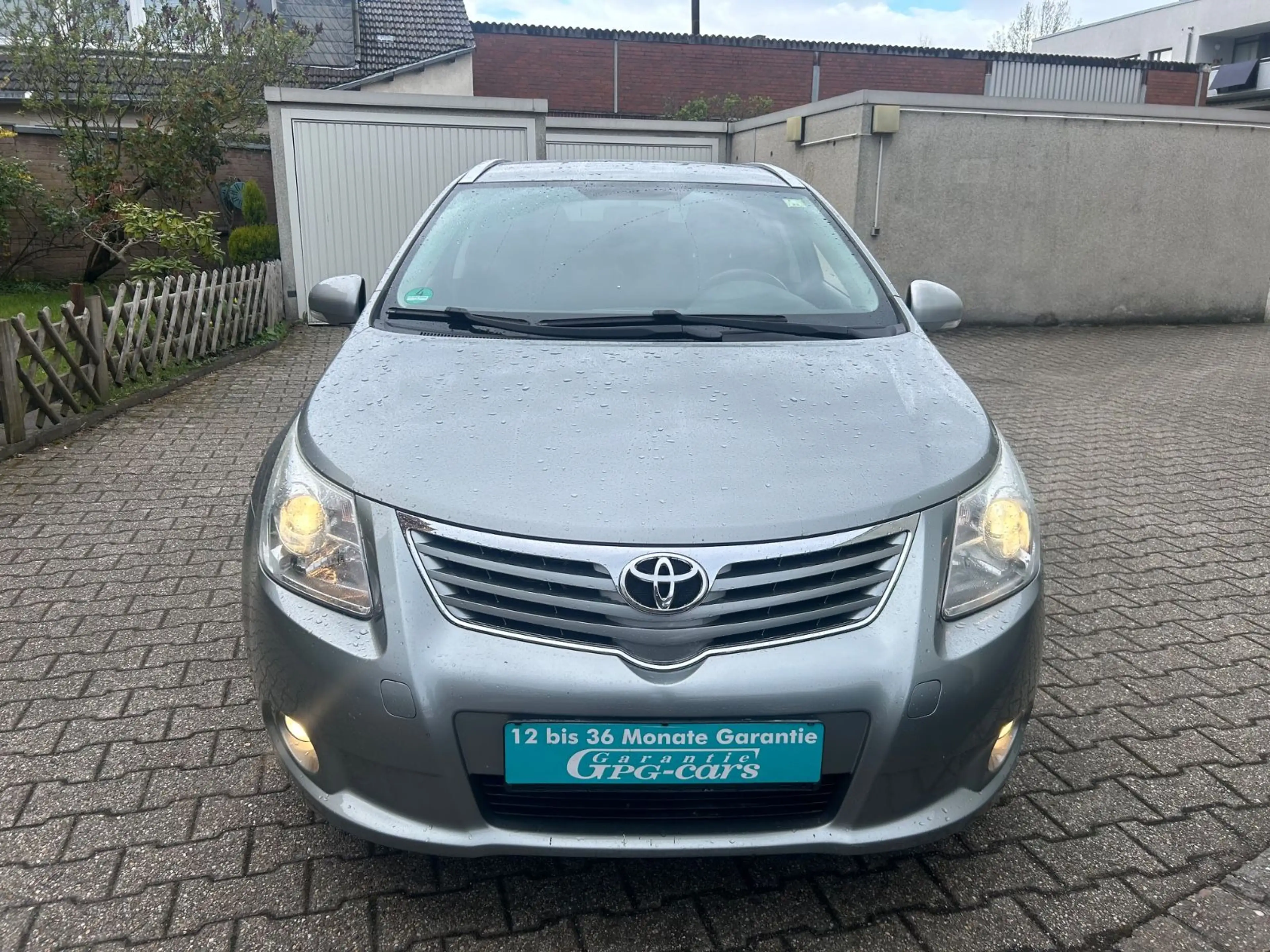 Toyota Avensis Kombi 2.2 D-4D Edition AUTOMATIK, *Navi* — photo 2