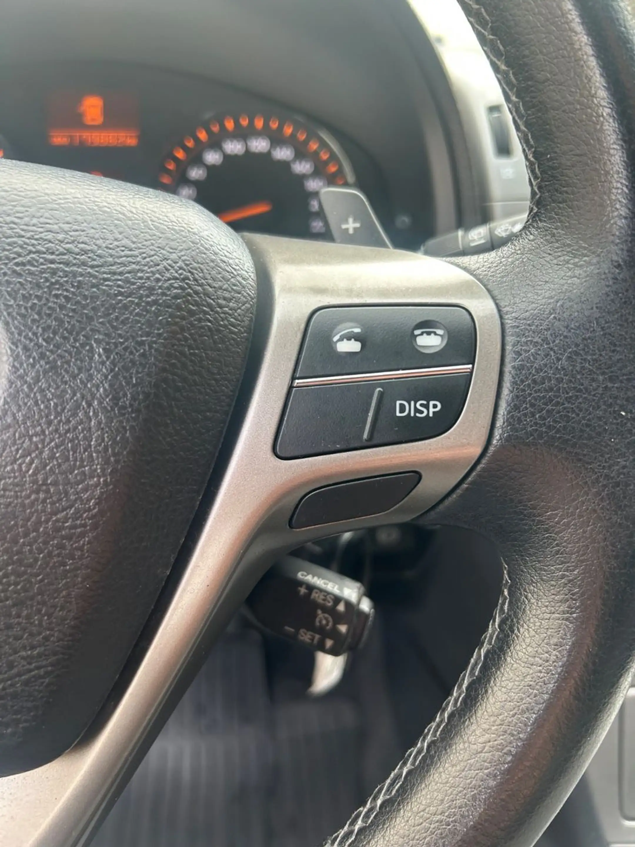 Toyota Avensis Kombi 2.2 D-4D Edition AUTOMATIK, *Navi* — photo 12