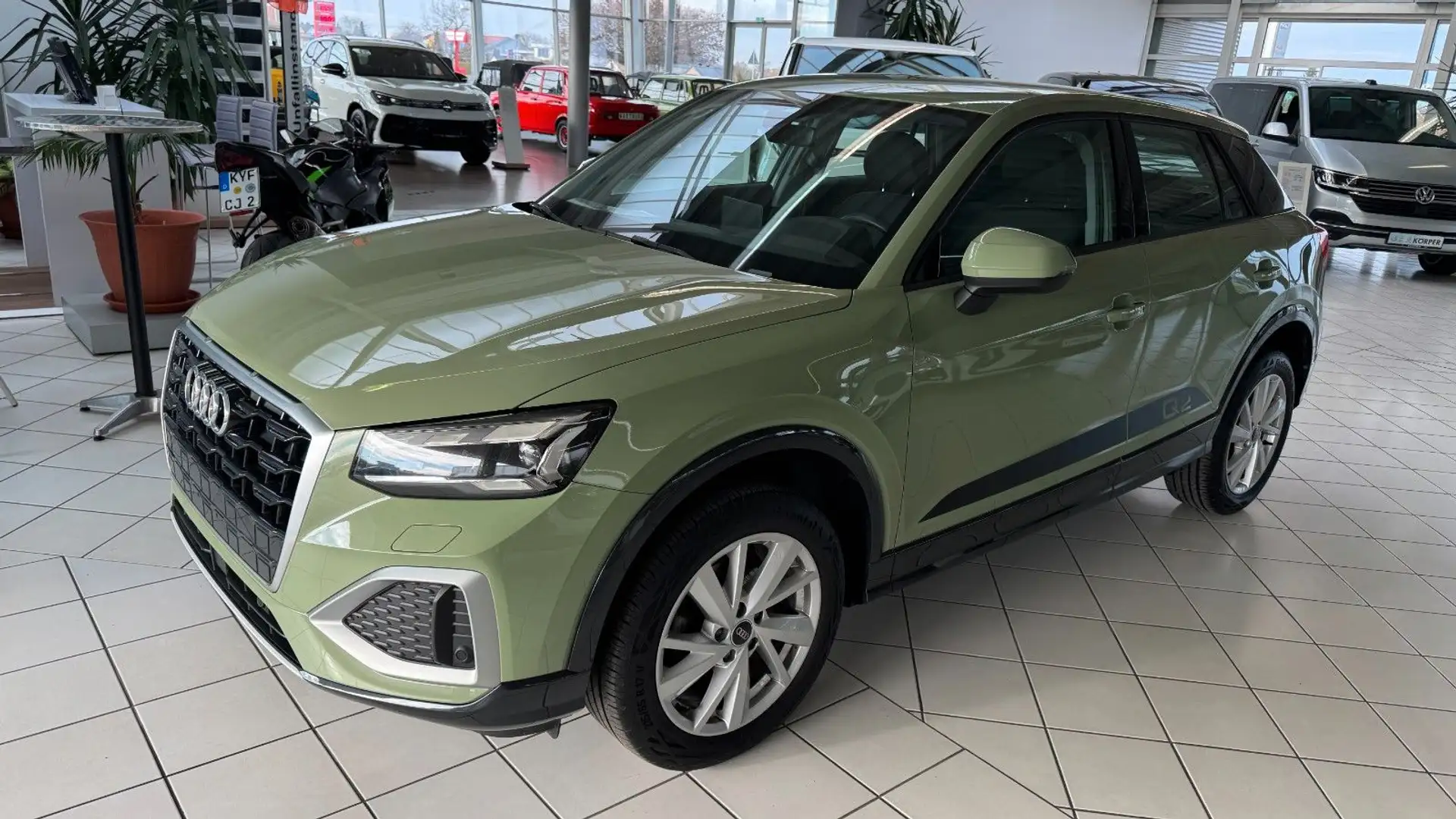 Audi Q2 35 TFSI advanced Verde - 1