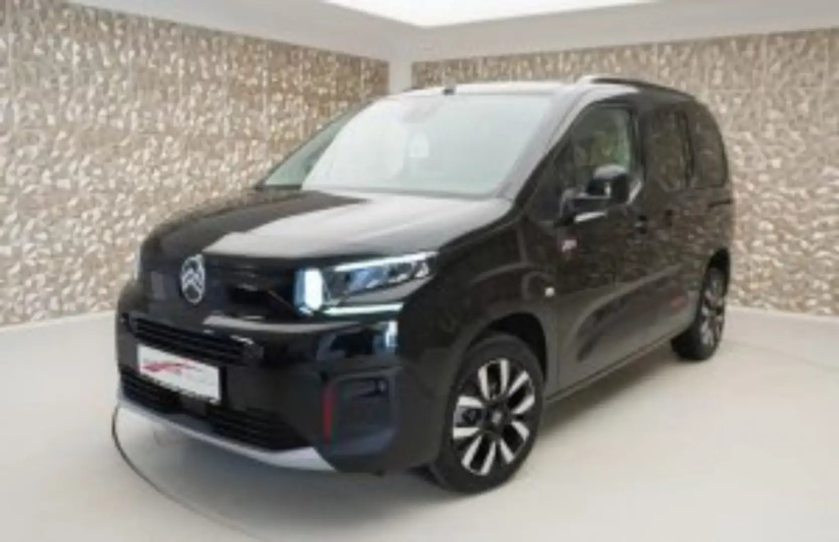 Citroen Berlingo Länge M BlueHDi 130 EAT8 MAX Zwart - 1