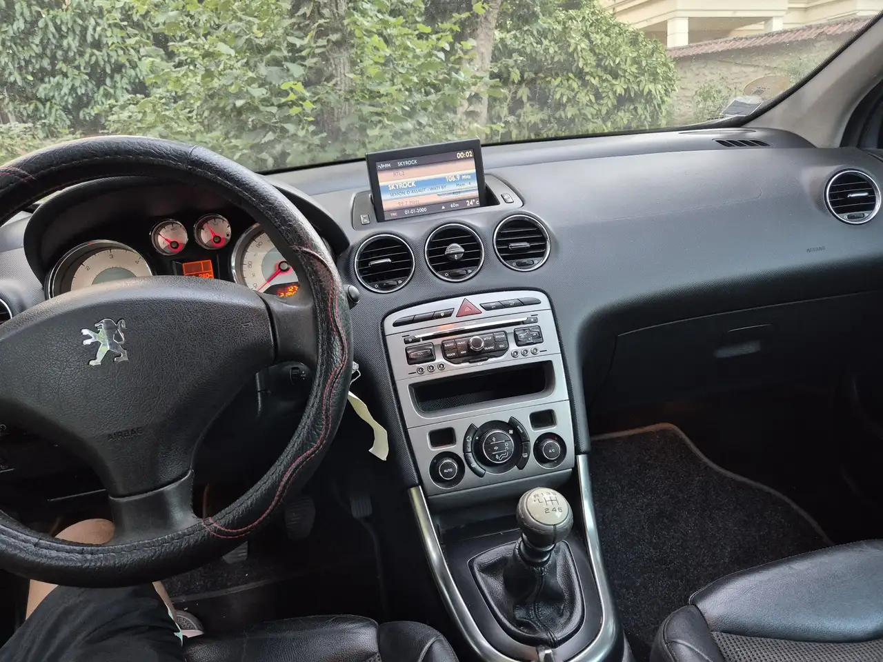 Peugeot 308 308 — photo 7