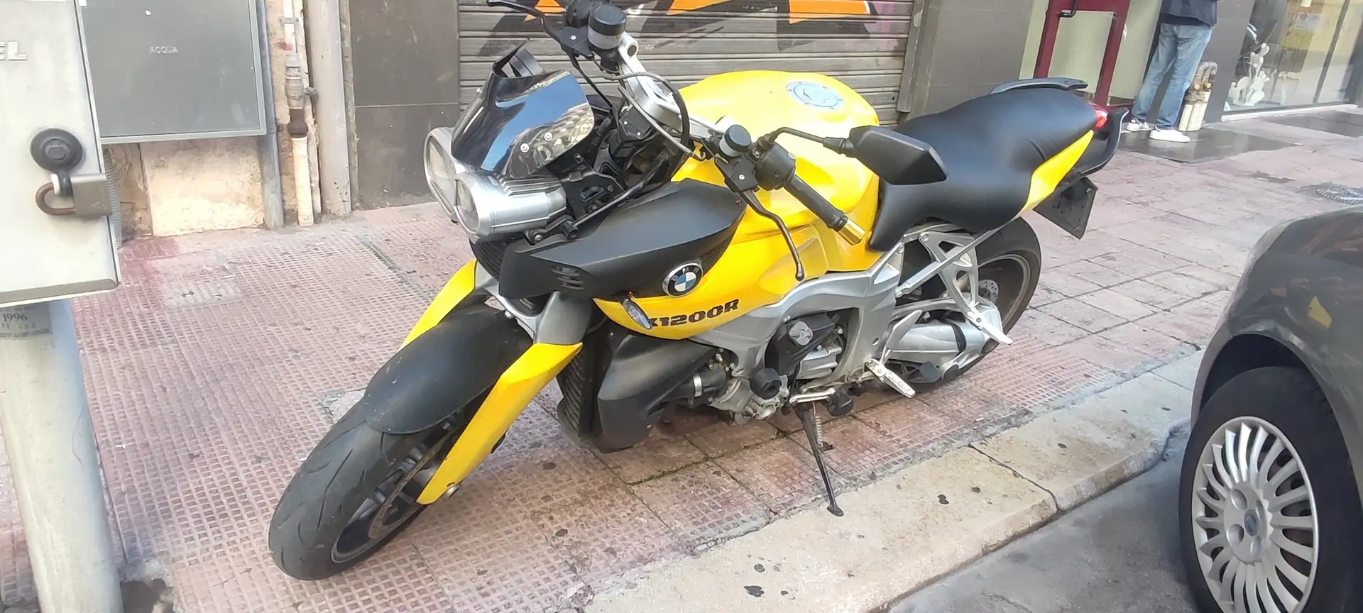 BMW K 1200 R Sport Giallo - 2