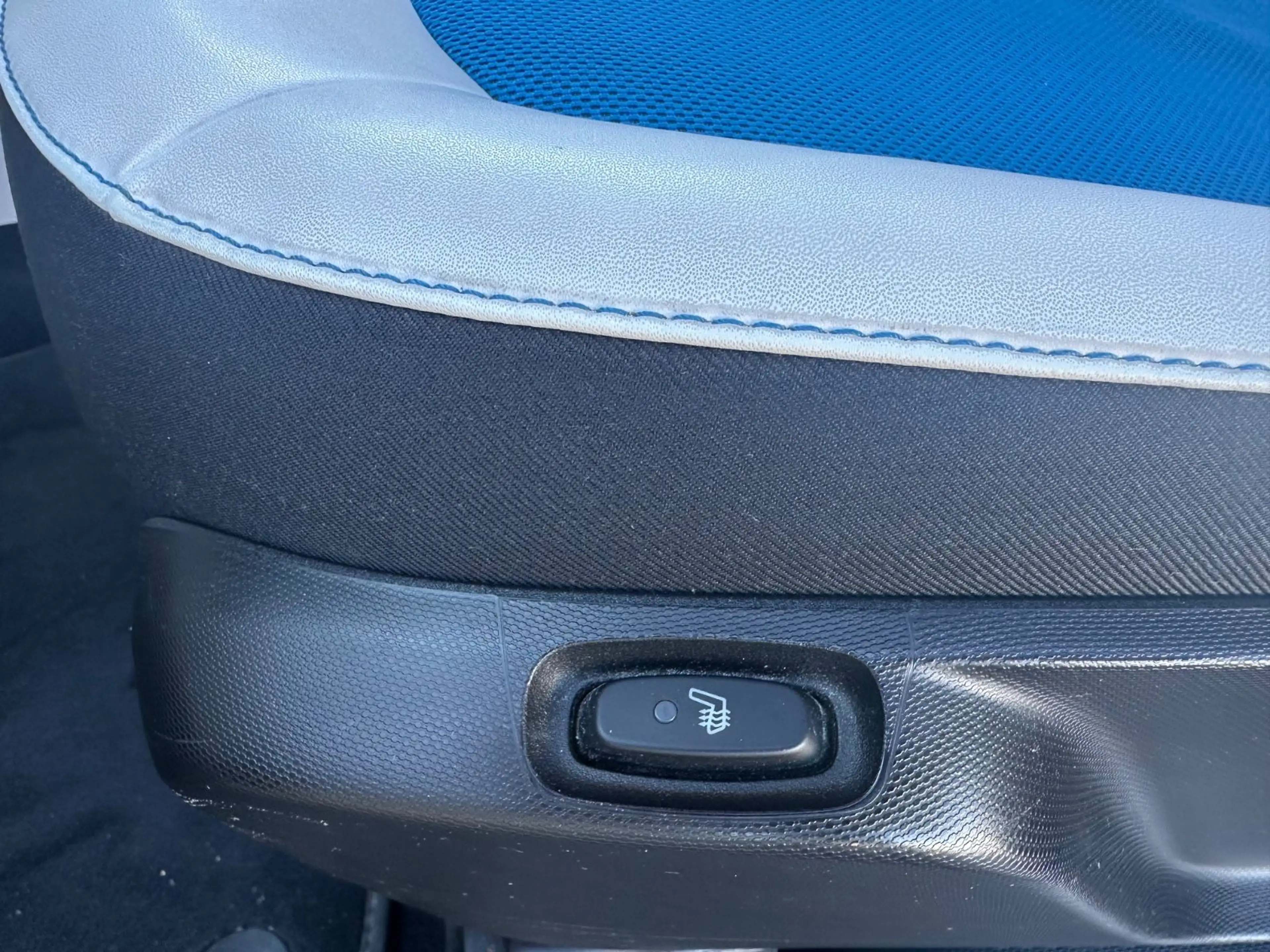 smart forFour Proxy *LED*NAVI*Faltdach*Teilleder*PDC — photo 15