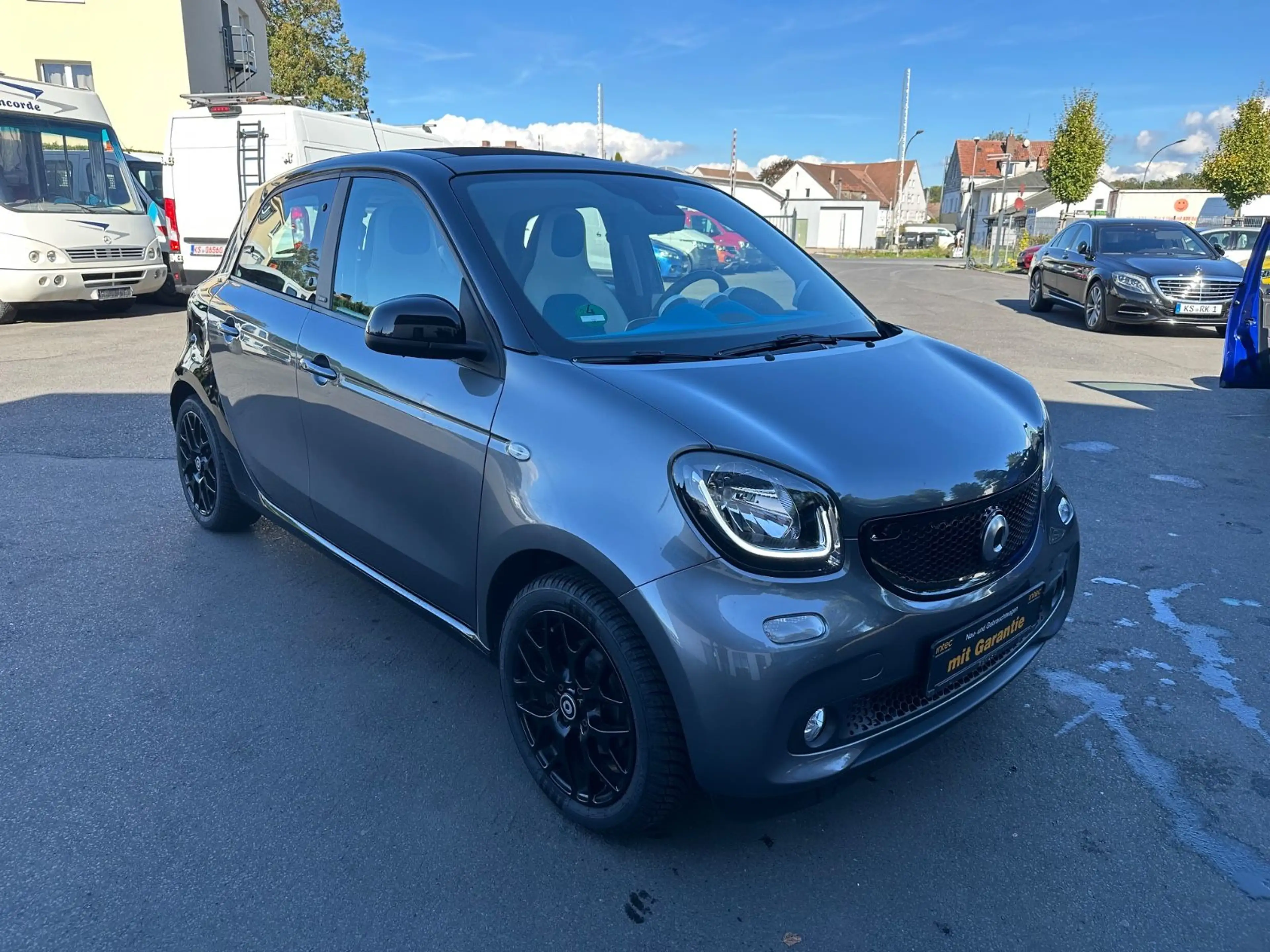 smart forFour Proxy *LED*NAVI*Faltdach*Teilleder*PDC — photo 3