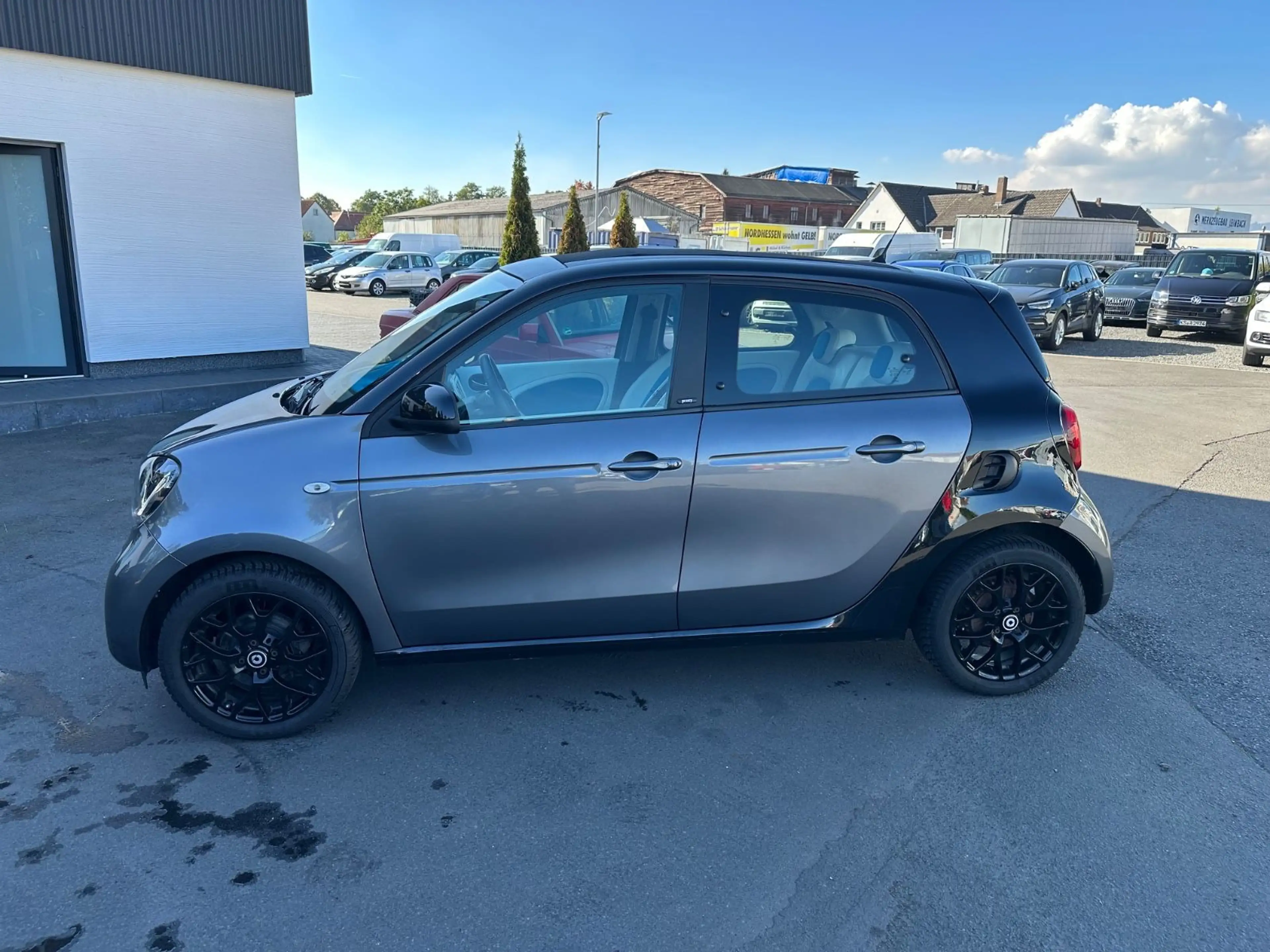 smart forFour Proxy *LED*NAVI*Faltdach*Teilleder*PDC — photo 8