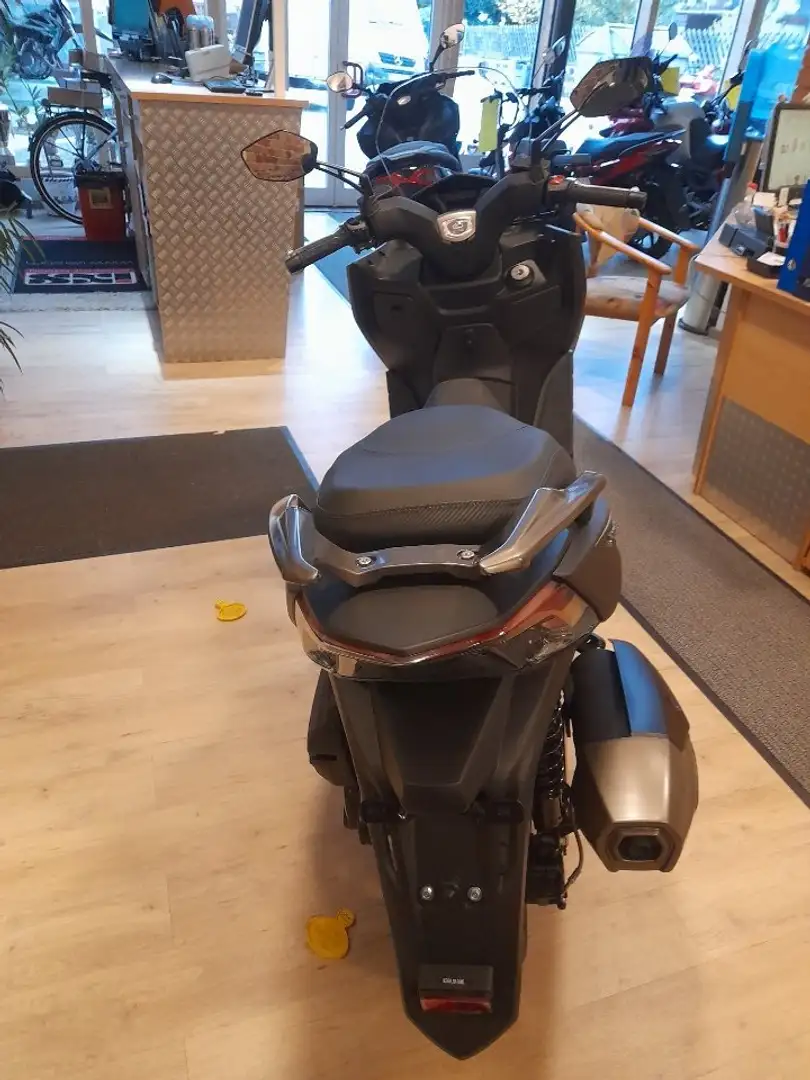 Kymco X-Town CT 300 i ABS Zilver - 2