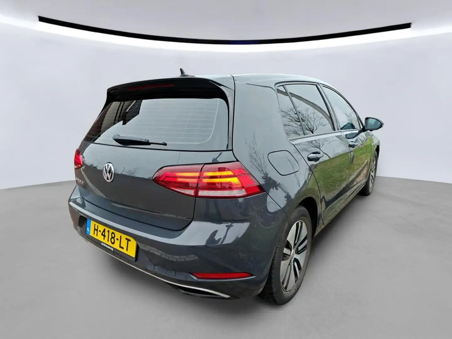 Volkswagen e-Golf E-DITION NL-AUTO | DIGI DASH | NAVI | CAMERA Gris - 2