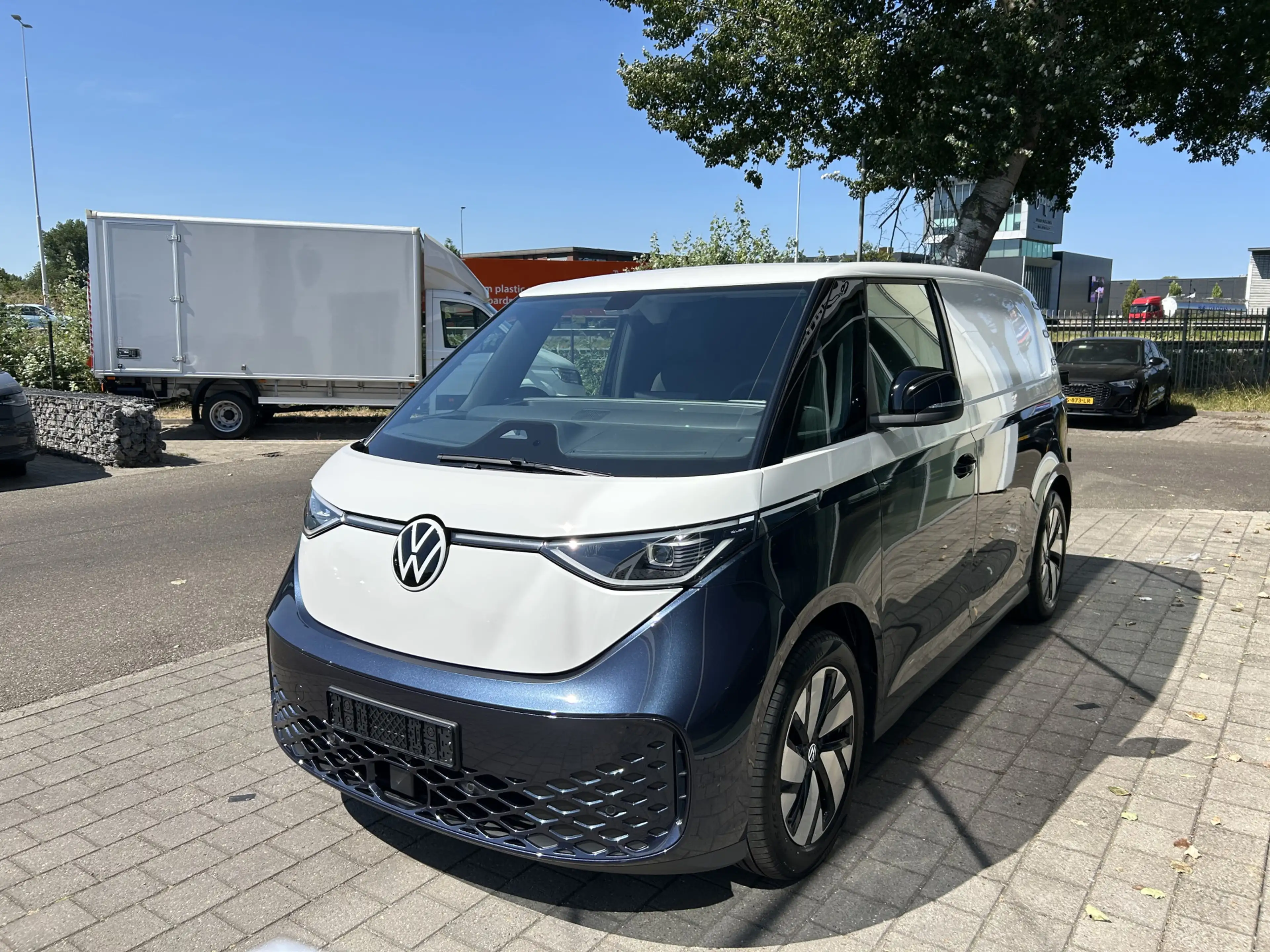 Volkswagen ID. Buzz Cargo Bulli Limited Edition 79 kwh - 286pk | Trekhaak | — photo 6