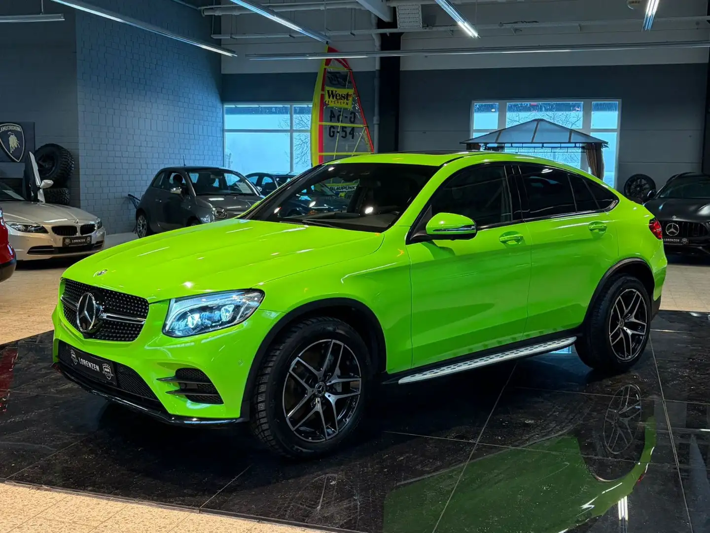 Mercedes-Benz GLC 220 d 4Matic AMG Sthzg Night BUR 360° AHK Weiß - 1