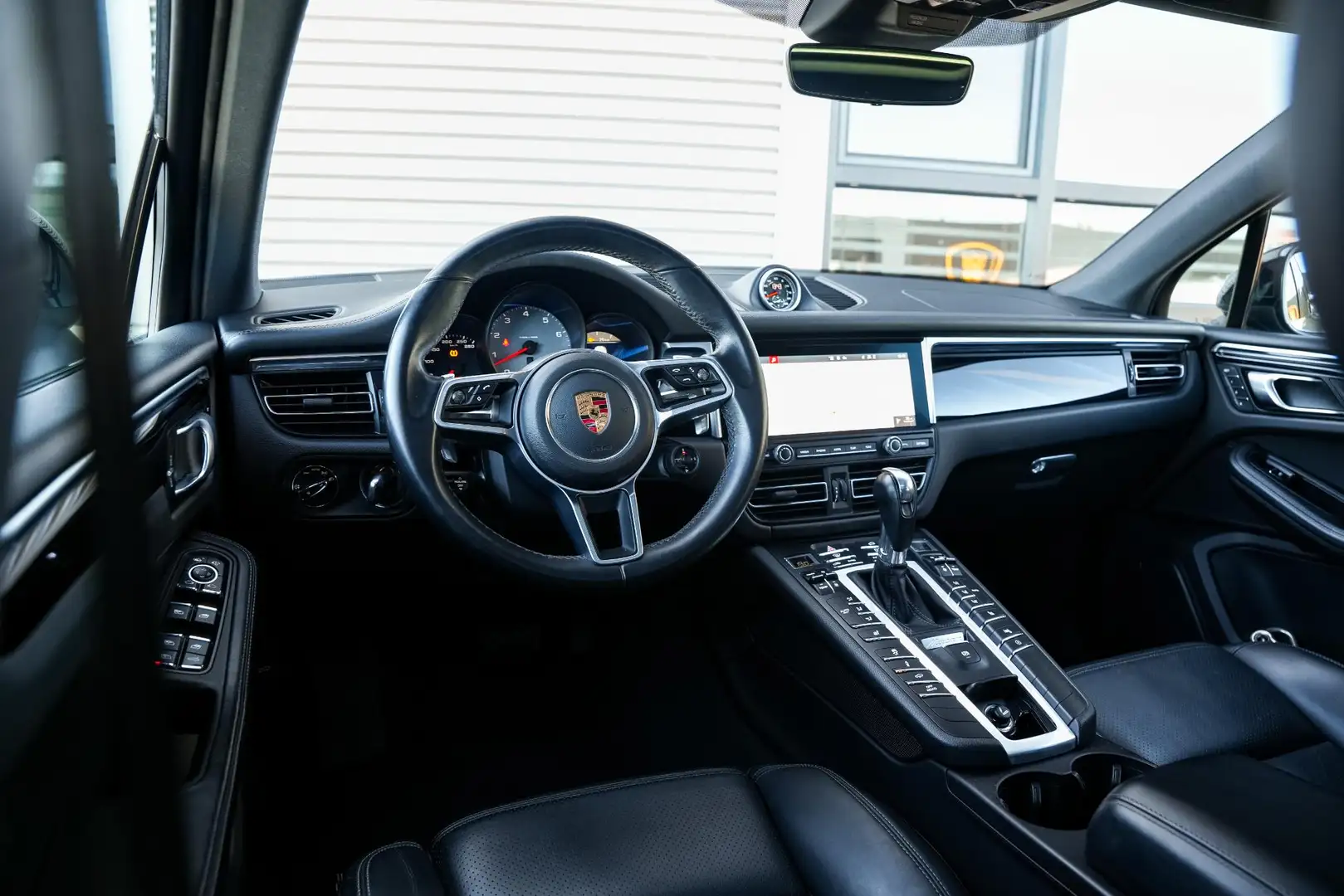 Porsche Macan 3.0 S Facelift Panoramadak Sportchrono Leer BOSE Zwart - 2
