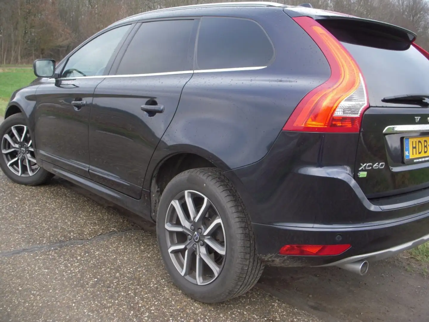 Volvo XC60 2.0 D3 FWD POLAR+ Automaat G tronic Bleu - 2