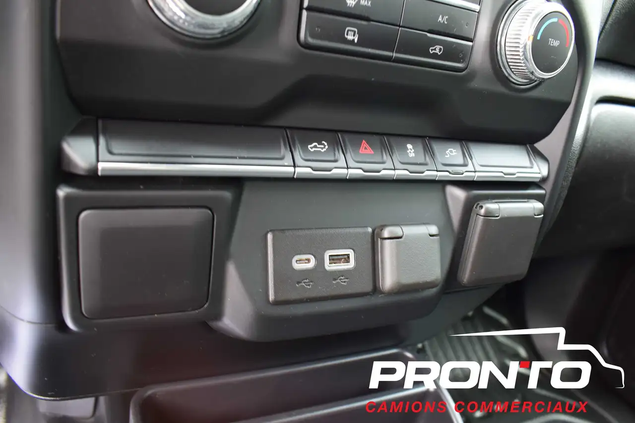 GMC Sierra 2500HD снимка GMC Sierra 2500HD