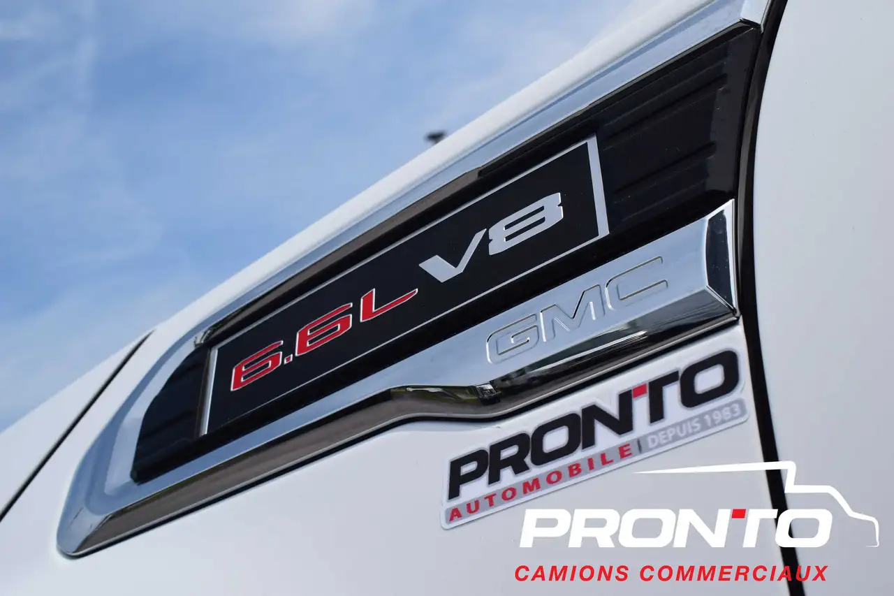 GMC Sierra 2500HD снимка GMC Sierra 2500HD