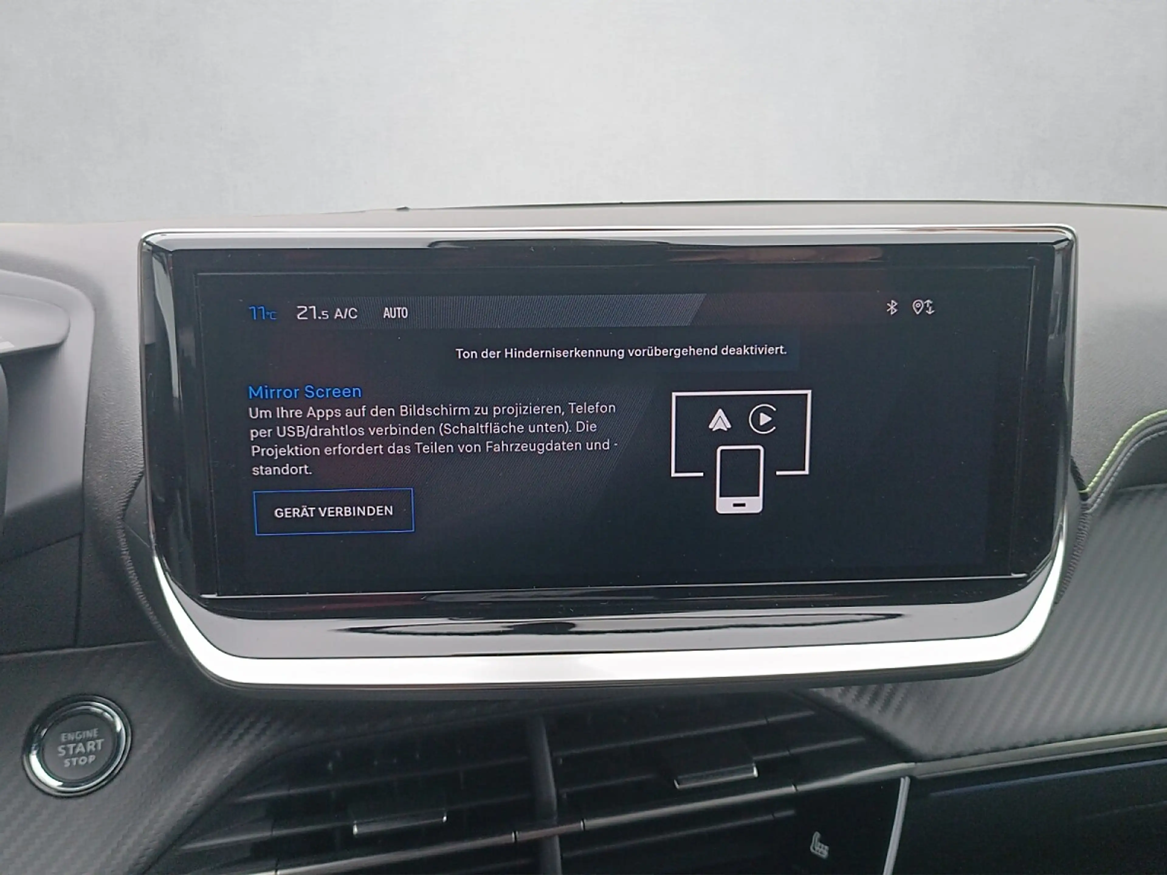Peugeot 208 Hybrid 100 e-DCS6 GT — photo 11