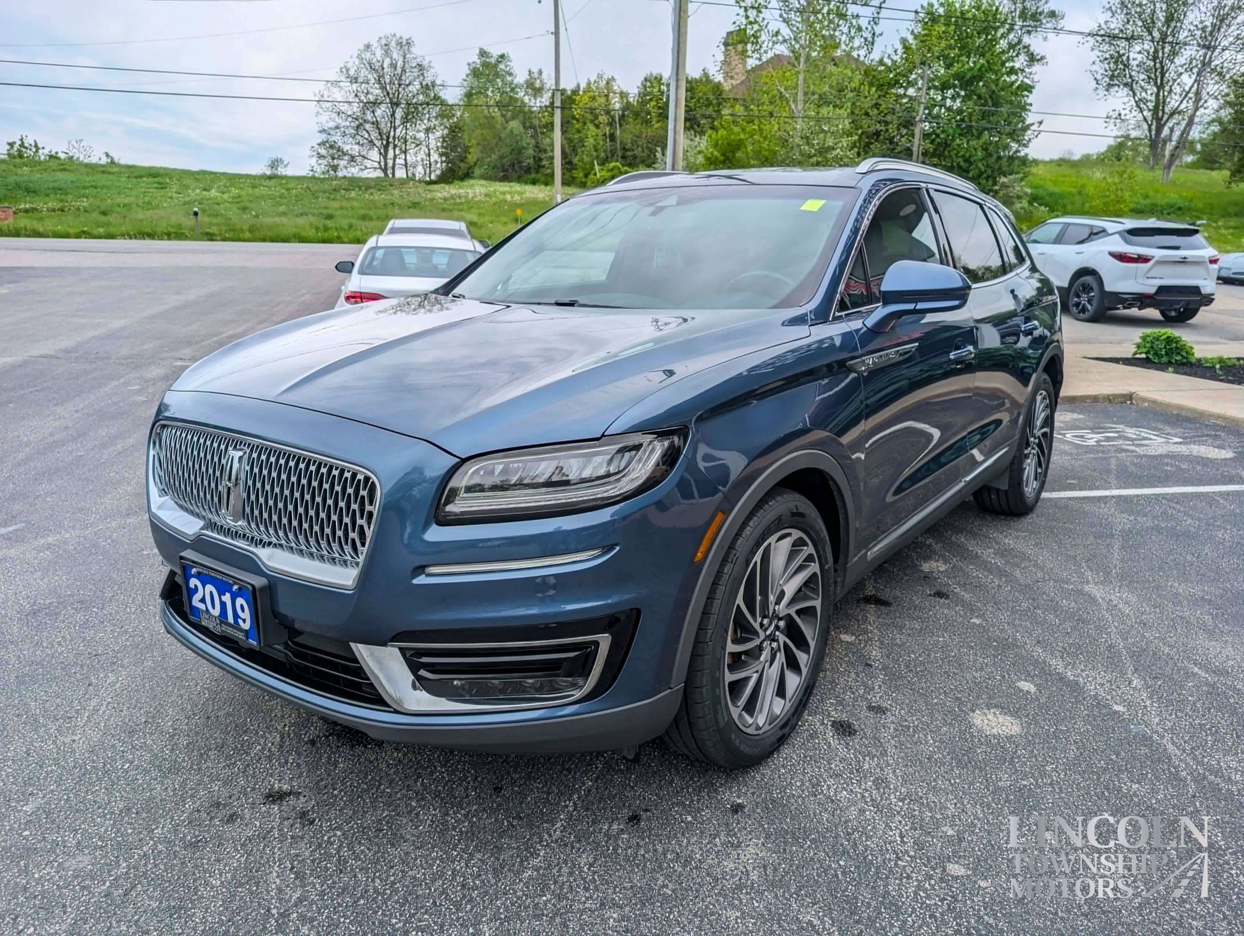 2019 Lincoln Nautilus Reserve-CLEAN CARFAX, RMT Start, Sunroof, AWD, NAV — снимка 1