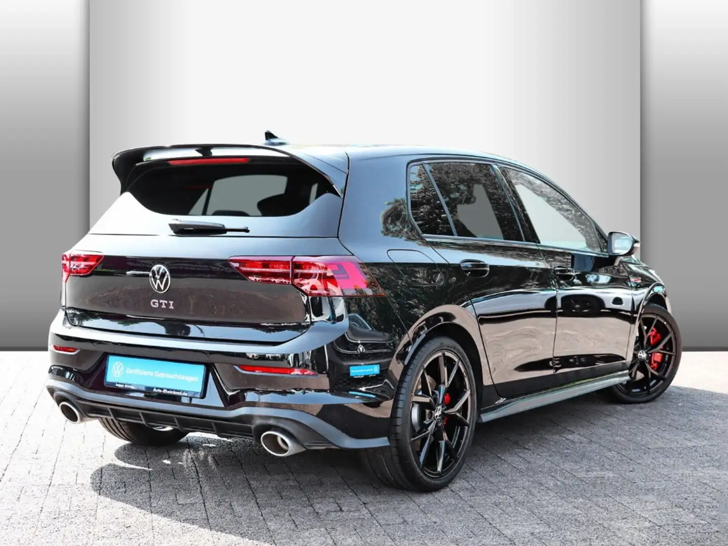 Volkswagen Golf GTI VIII Clubsport 2.0 TSI OPF DSG PANO/DCC/NAVI/LED Schwarz - 2