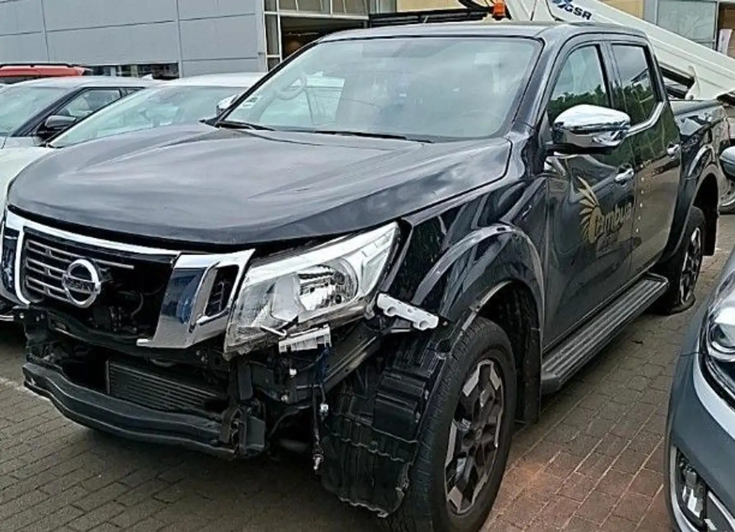 Nissan Navara NP 300 N-Connecta Double Cab/62268 Schwarz - 1
