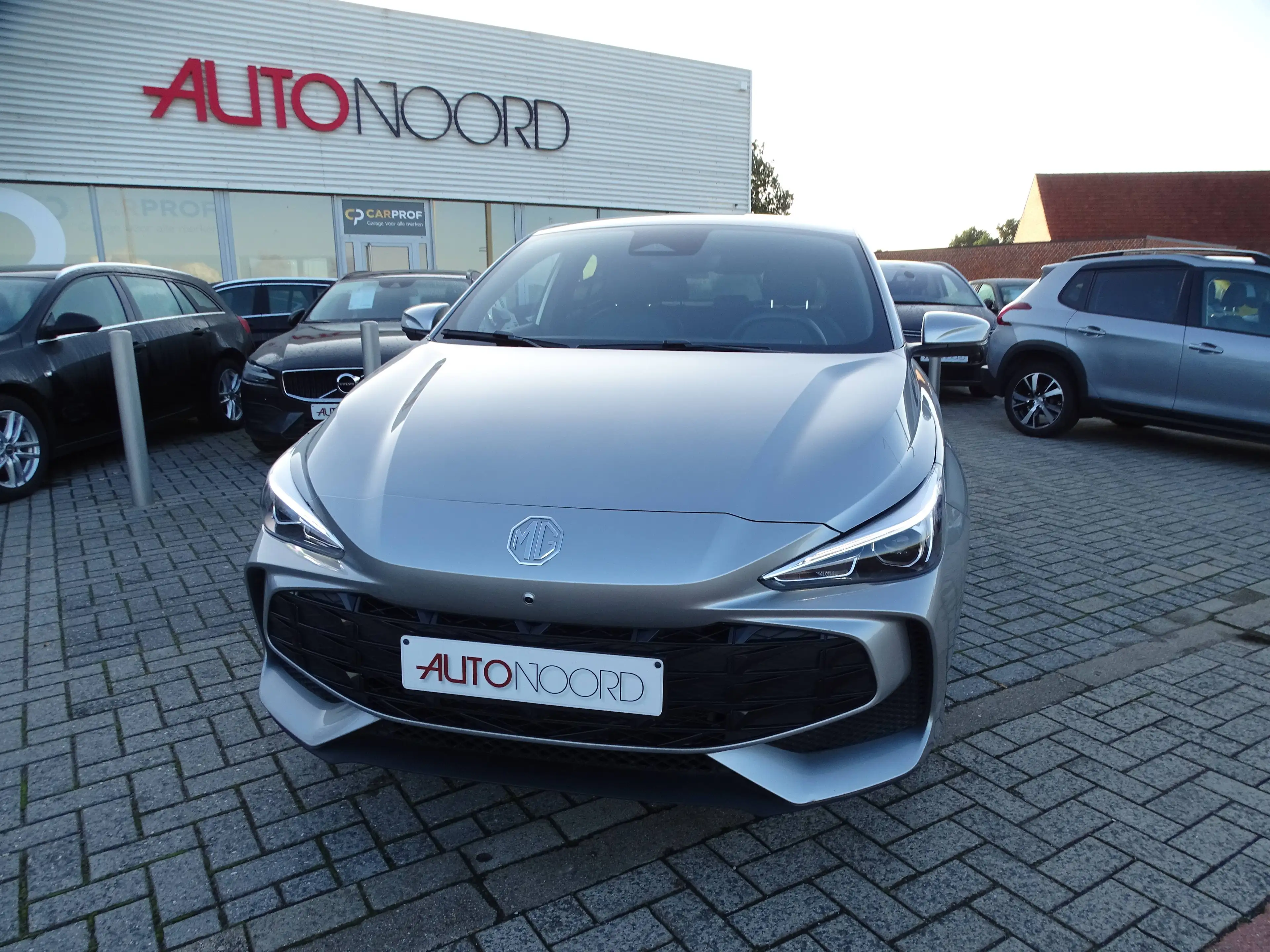 MG MG3 HEV HYBRID+ LUXURY — photo 15